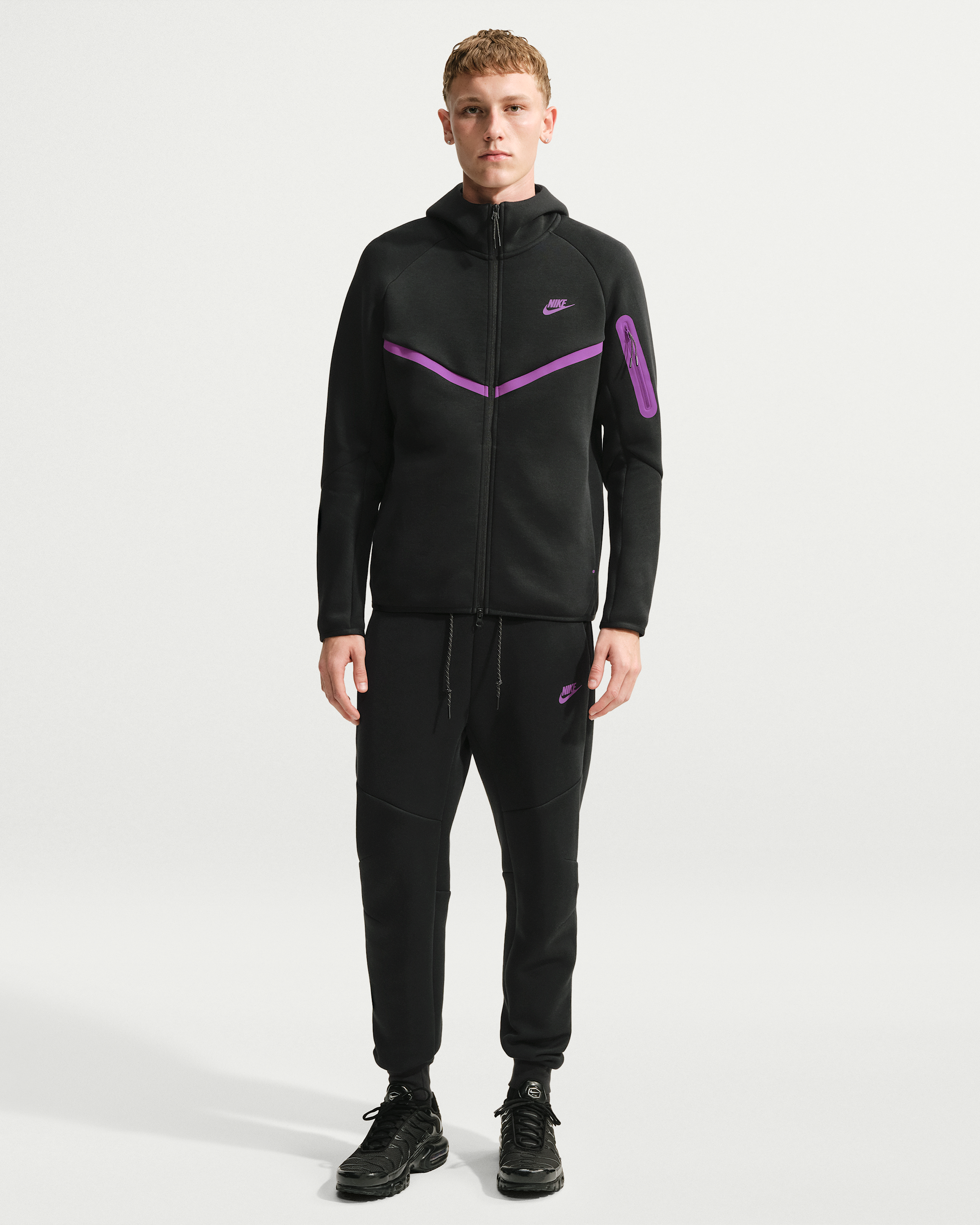 Nike Tech Men's Fleece Windrunner Full-Zip Jacket - Black/Viotech - View 4
