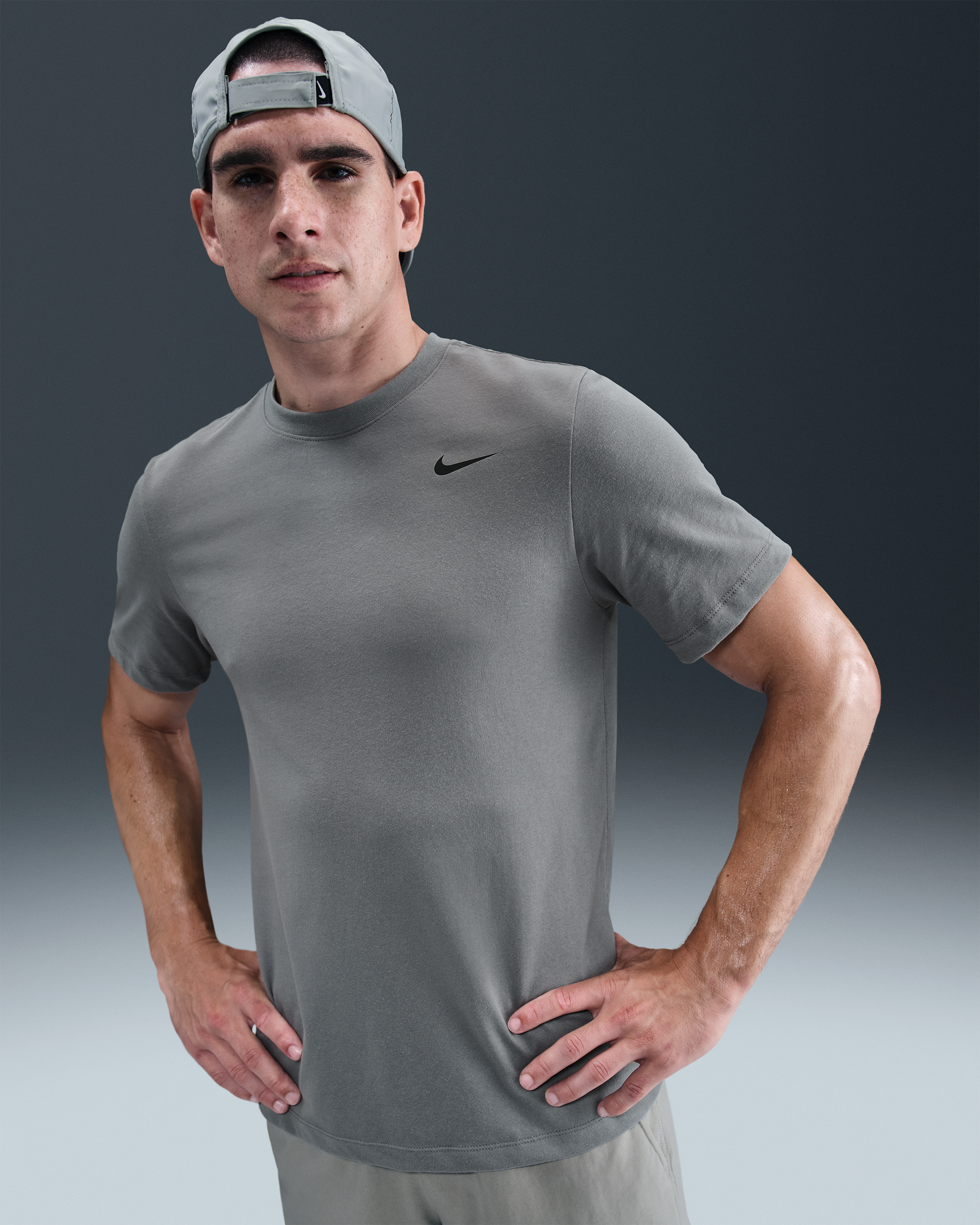 Nike Dri-FIT Men's Fitness T-Shirt - Smoke Grey/Black - View 1