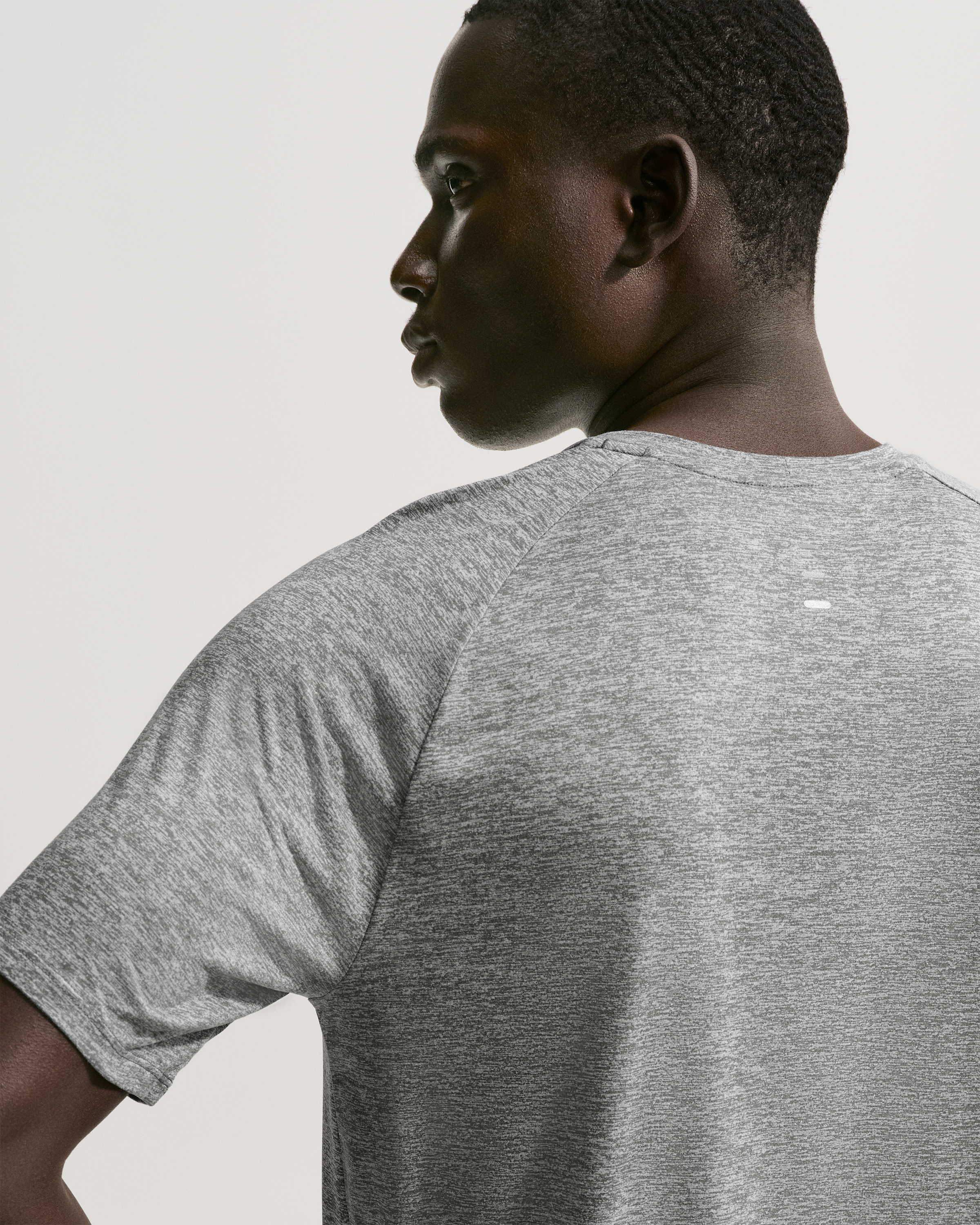 Nike Stride Men's Dri-FIT ADV Short-Sleeve Running Top - Smoke Grey/Heather - View 2