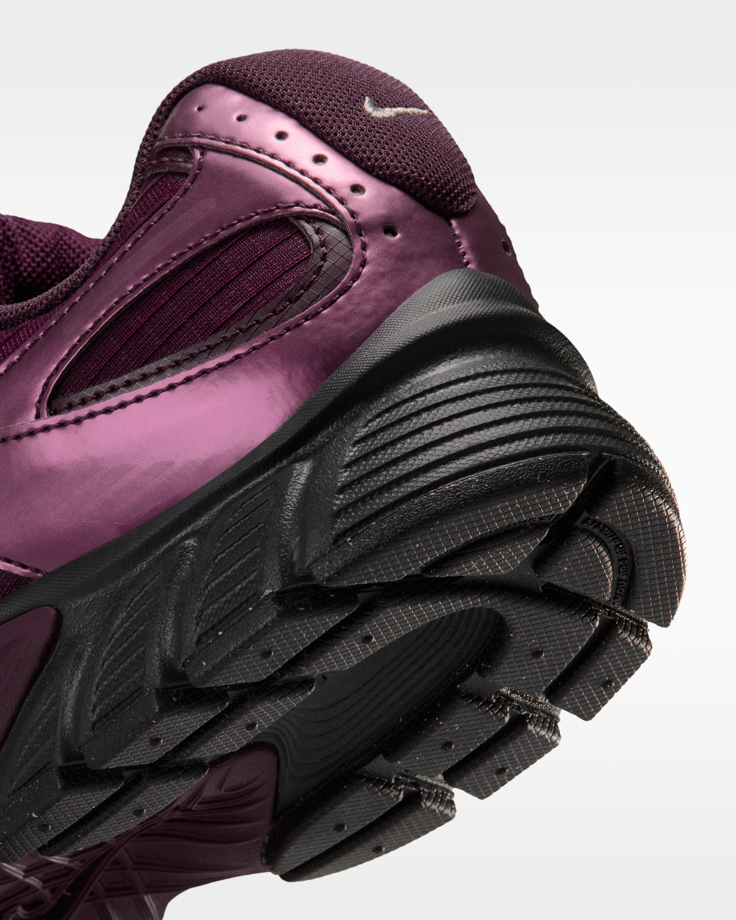 Nike V5 RNR Ripstop Women's Shoes - Night Maroon/Burgundy Crush/Enigma Stone/Off-Noir - View 8