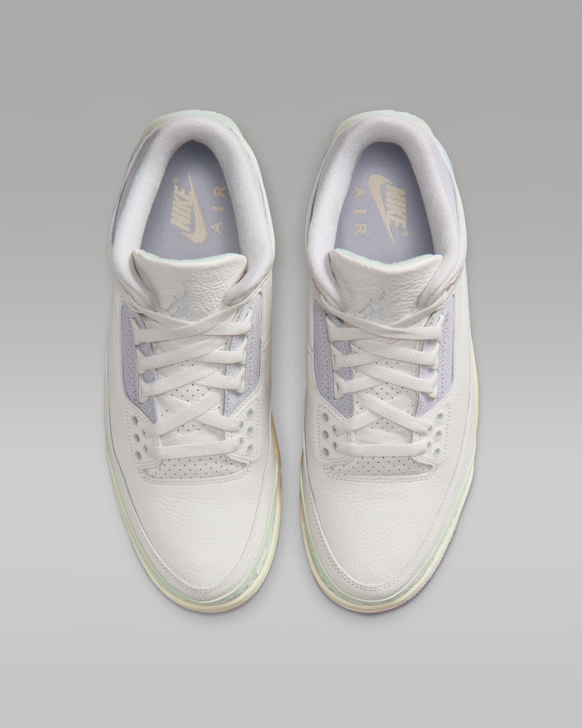 Air Jordan 3 Retro 'Sail and Jade Aura' Men's Shoes - Sail/Aura/Iced Carmine/Jade Aura - View 4