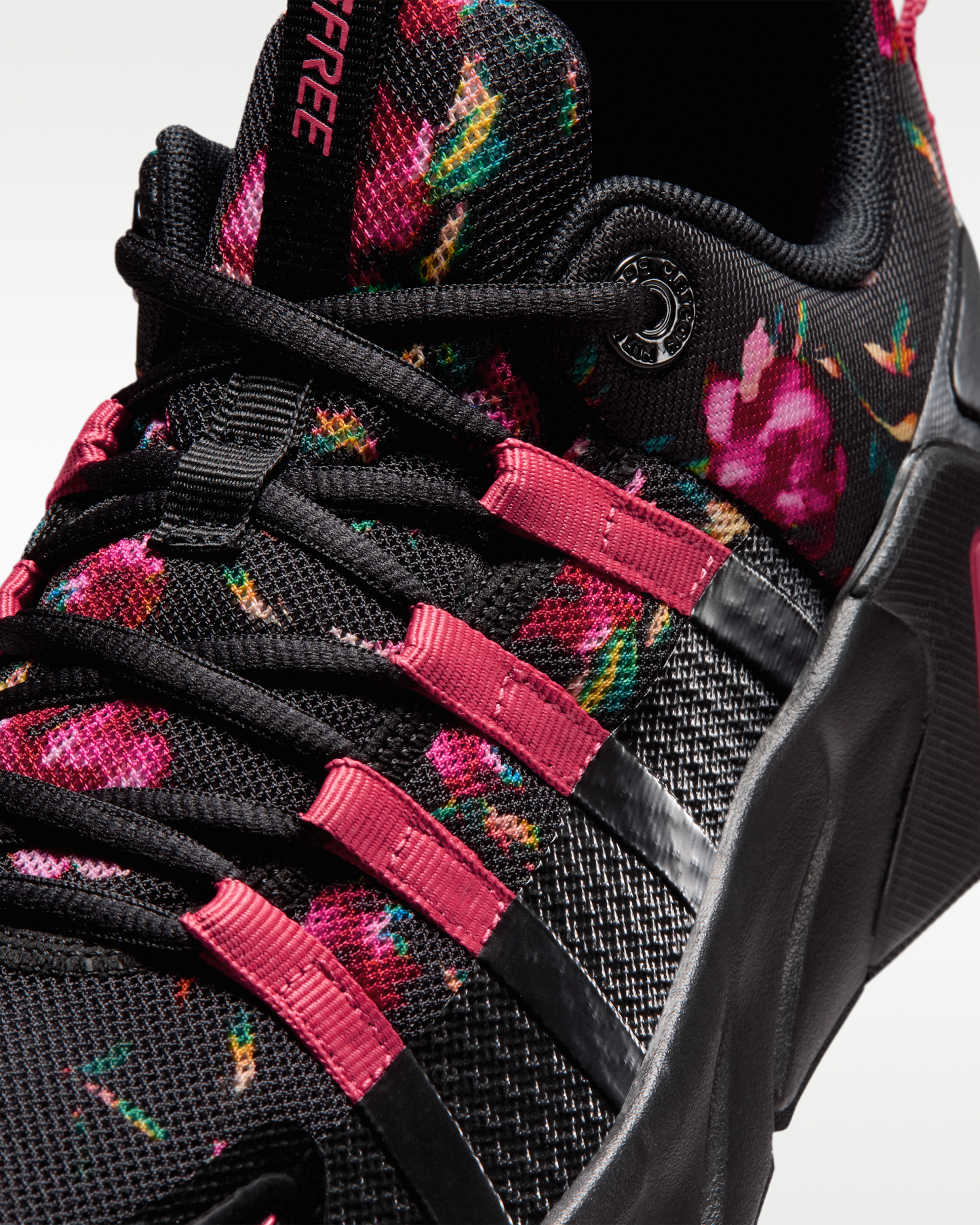 Nike Free Metcon 7 SE Women's Training Shoes - Black/Black/Sea Coral - View 7