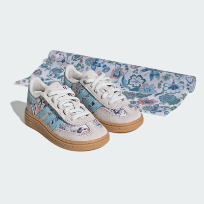 adidas HANDBALL SPEZIAL COMFORT CLOSURE ELASTIC LACE SHOES - Off White / Icey Blue / Gum - View 3