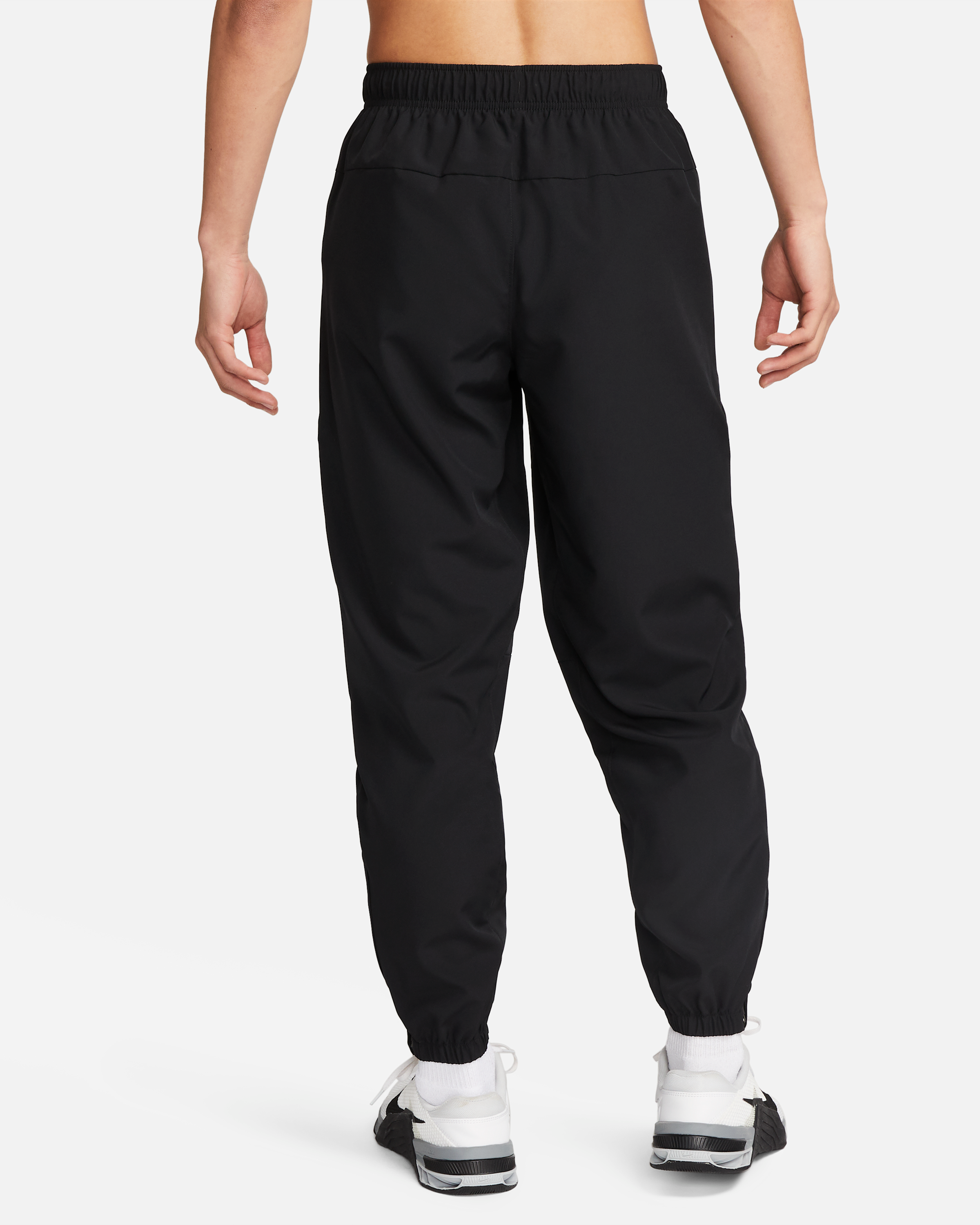Nike Form Men's Dri-FIT Tapered Versatile Trousers - Black/Black - View 2