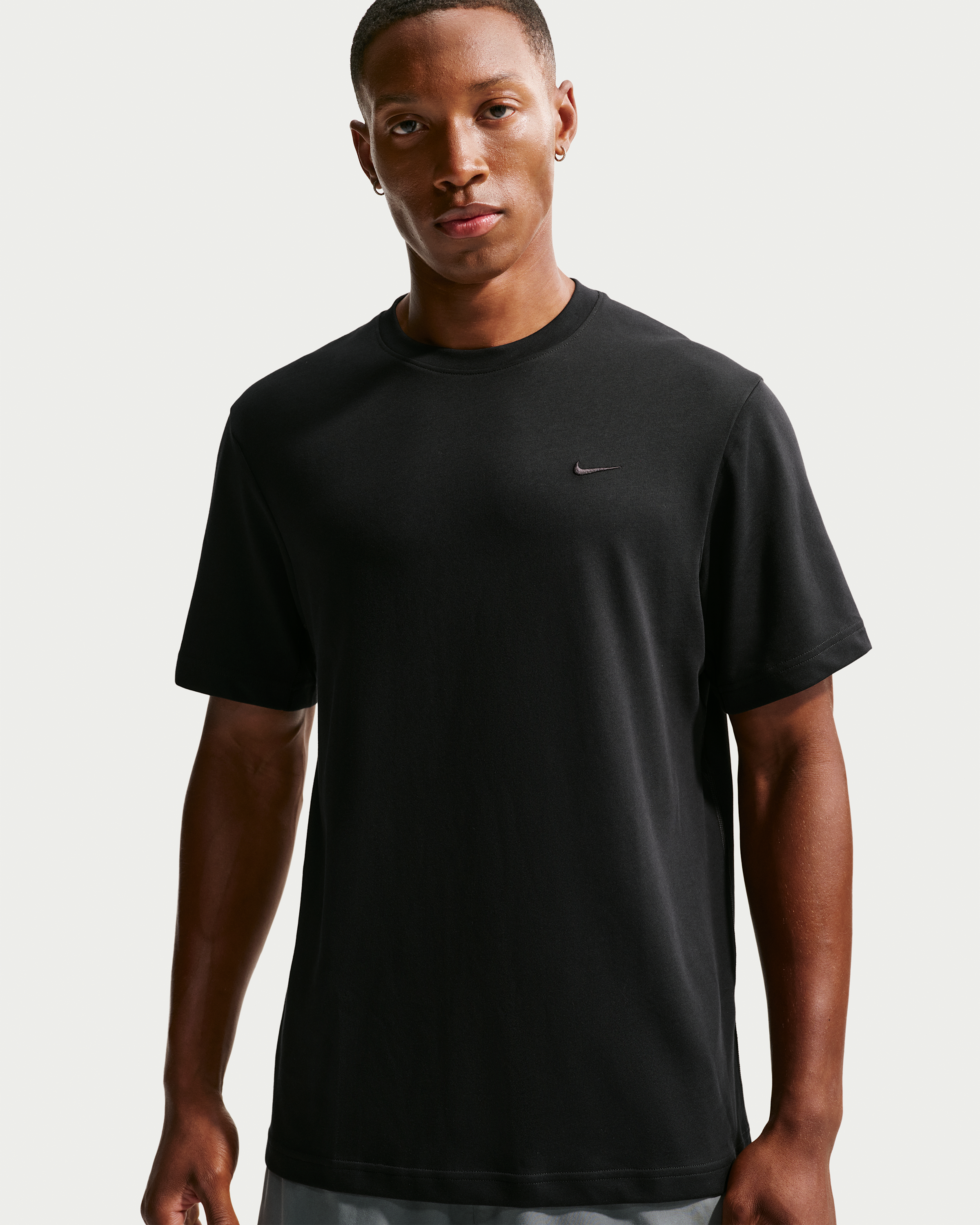 Nike Primary Men's Dri-FIT Short-sleeve Versatile Top - Black/Black - View 1