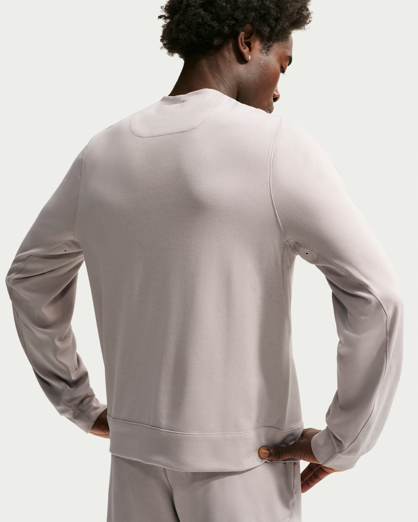 Nike Primary NanoKnit Men's Dri-FIT UV Protection Long-Sleeve Performance Top - Moon Particle/College Grey/Heather/Moon Particle - View 2