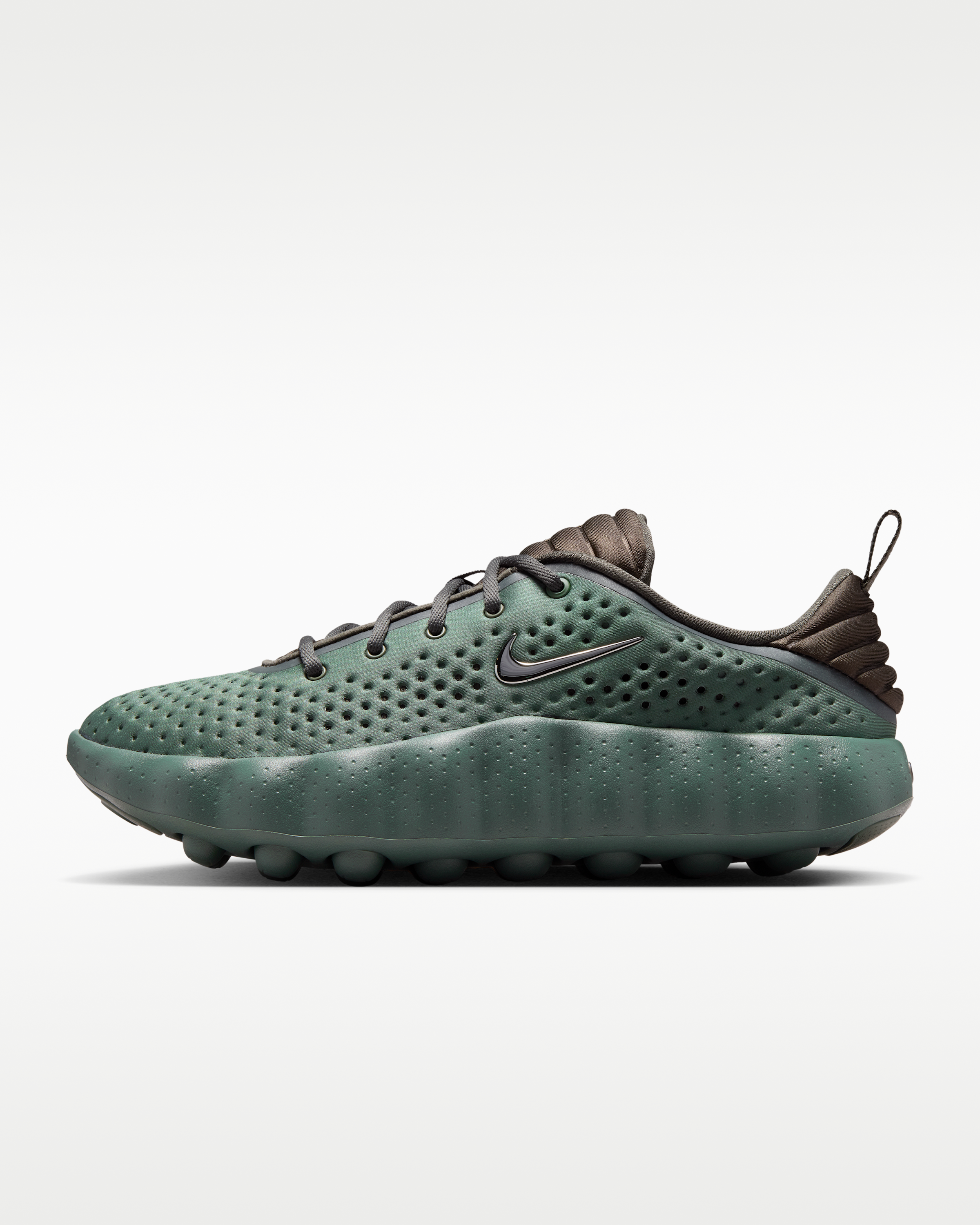 Nike Mind 002 Men's Pregame Shoes - Camo Green/Newsprint/Phantom - View 1