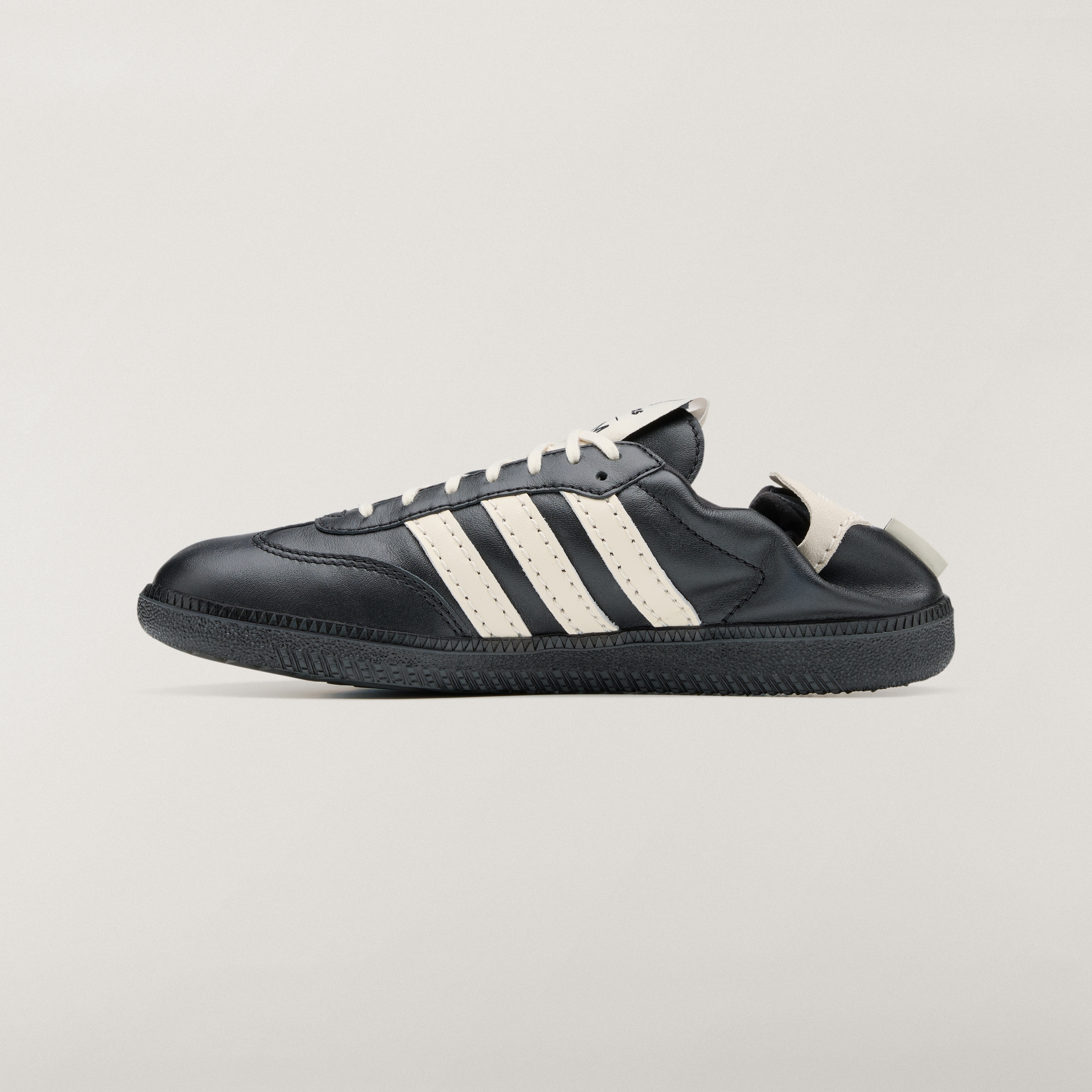 adidas SAMBA OG SFTM Shoes - Core Black / Cream White / Gold Metallic - View 7