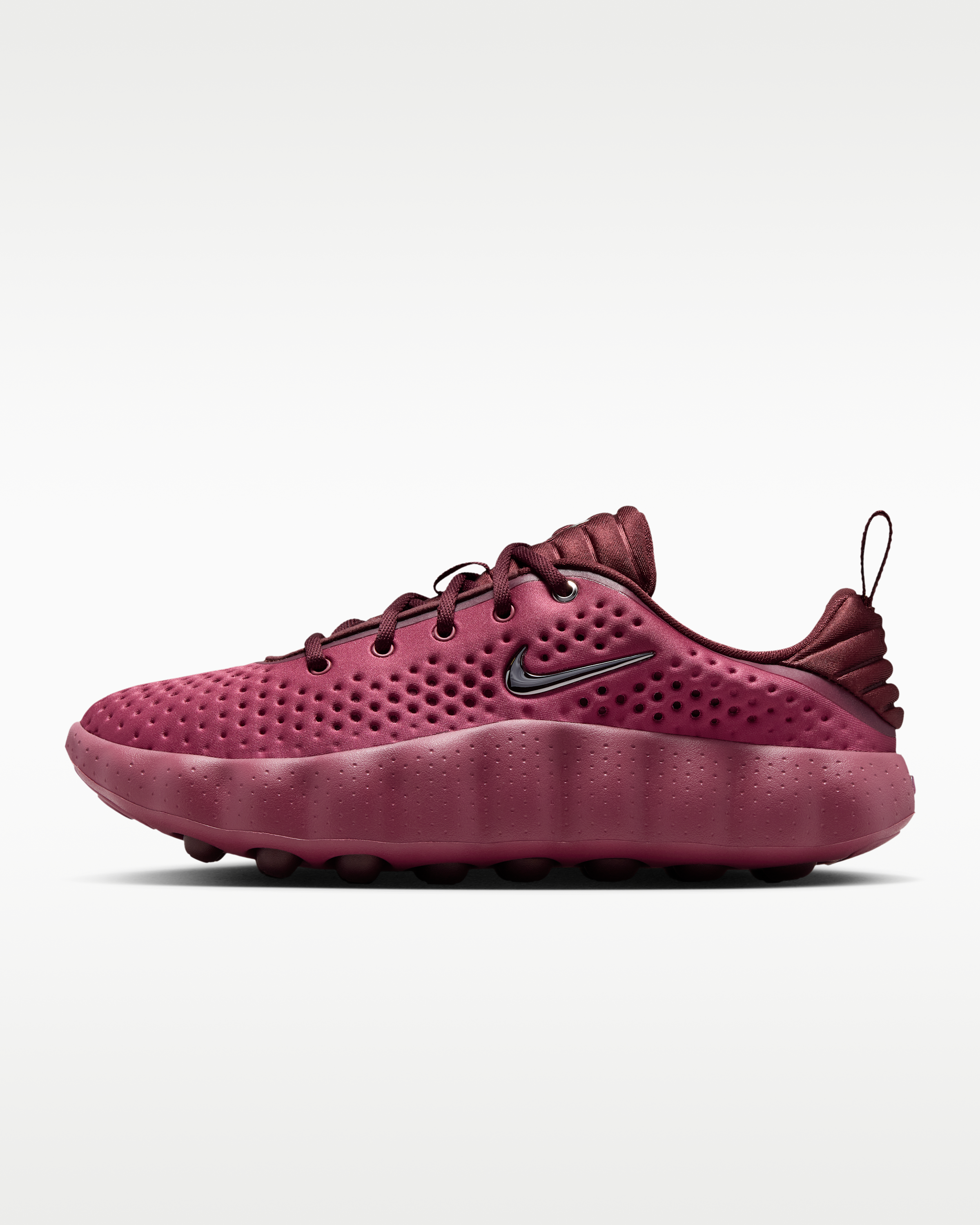 Nike Mind 002 Women's Pregame Shoes - Pink Smoke/Mystic Dates/Light Magenta/Metallic Silver - View 1