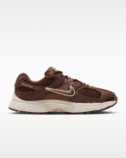Nike V5 RNR Suede Women's Shoes - Cacao Wow/Infinite Sable/Soft Pearl/Cacao Wow - View 3
