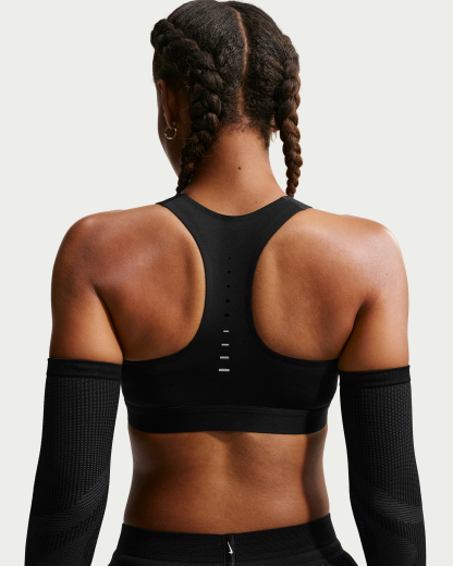 Nike Swift Women's High-Support Lightly Lined Sports Bra - Black/Silver - View 2