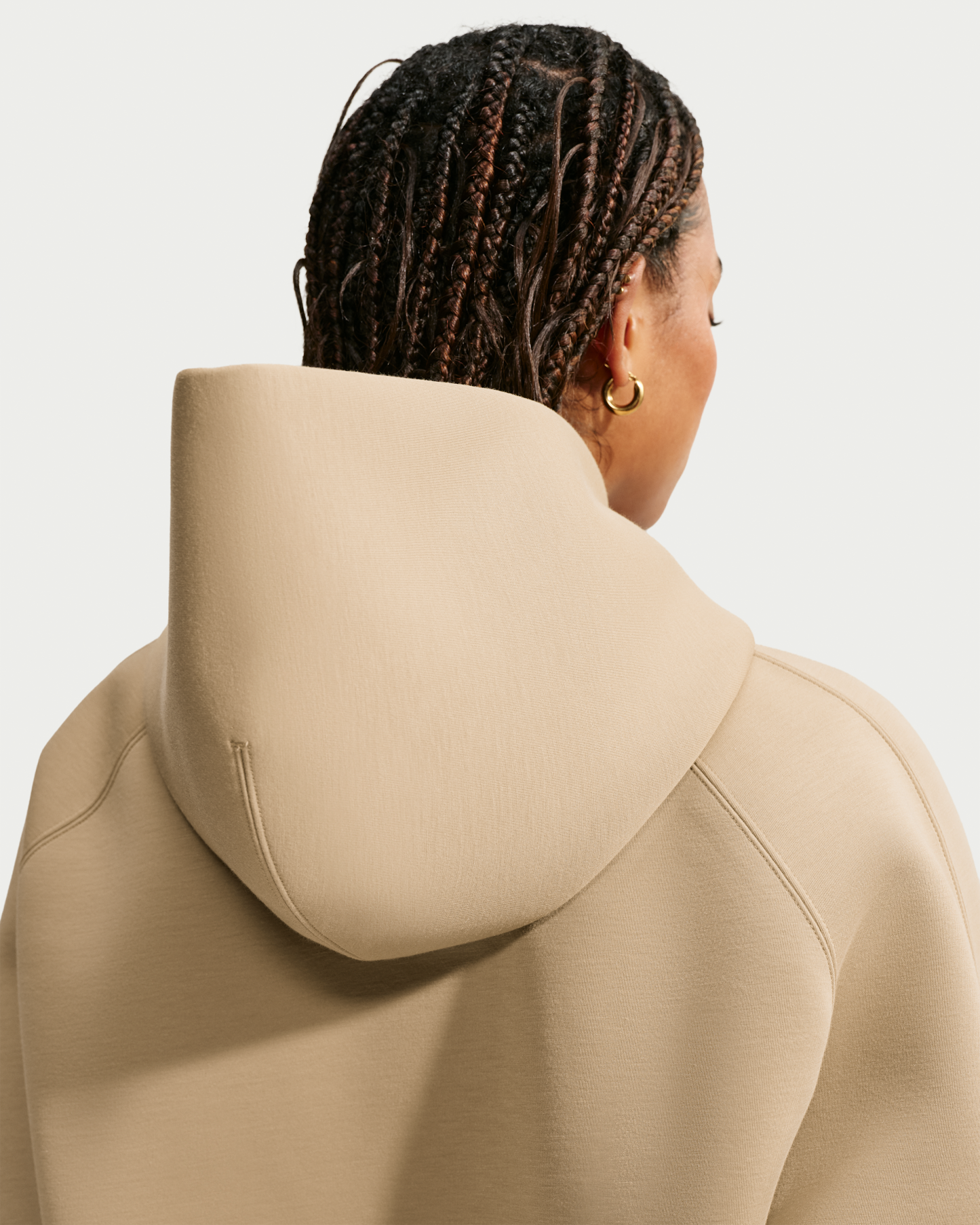 Nike Article Fleece Women's Oversized Hoodie - Parachute Beige/Parachute Beige - View 2