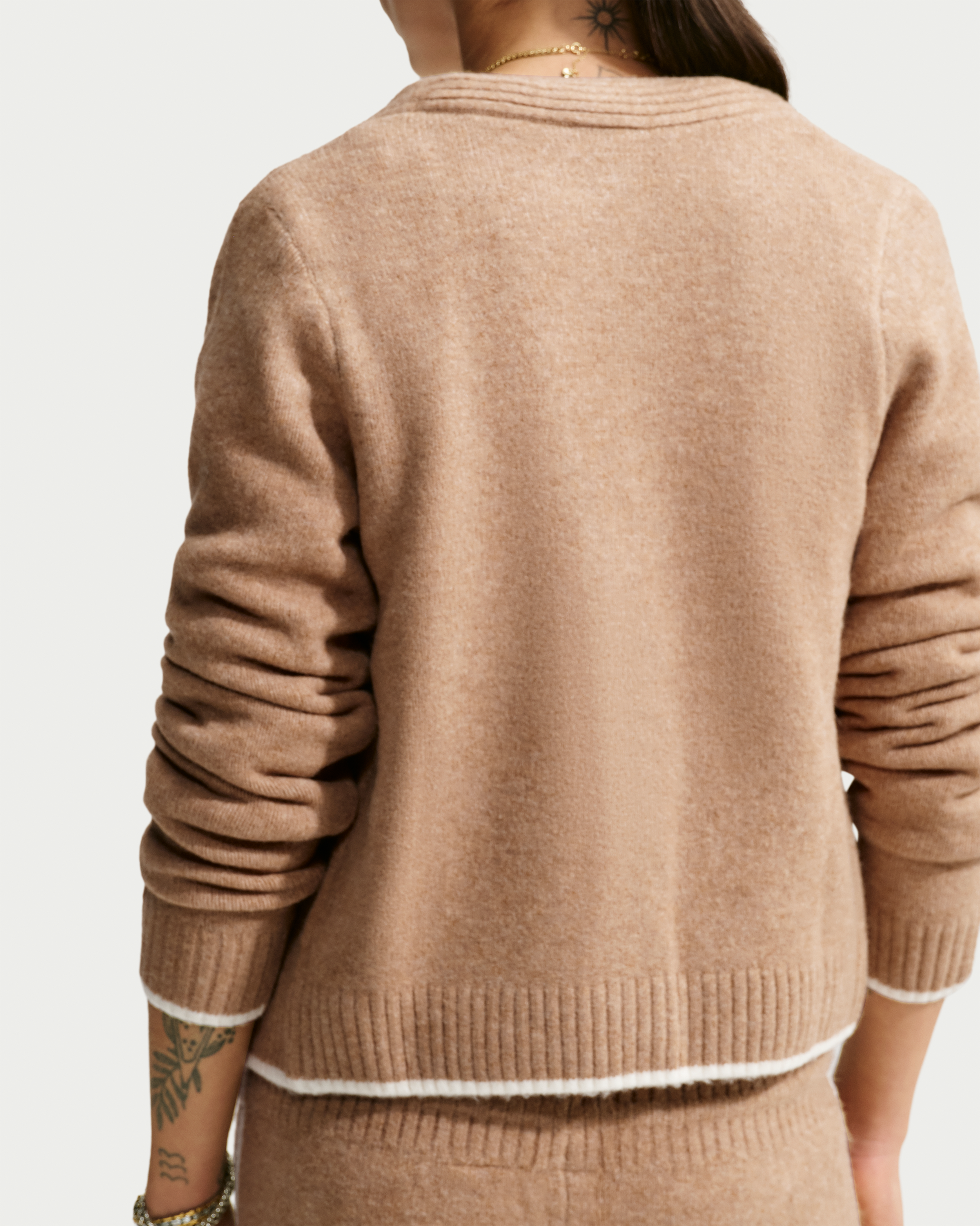 Nike Sportswear Chill Knit Women's Slim Cardigan - Parachute Beige/Heather/White - View 2
