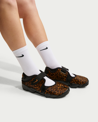 Nike Air Rift Women's Shoes - Black/Desert Ochre - View 9