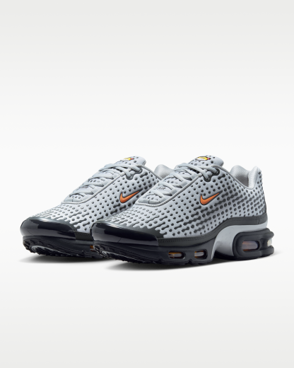 Nike Air Max Plus VII Men's Shoes - Light Smoke Grey/Dark Smoke Grey/Hot Curry - View 5