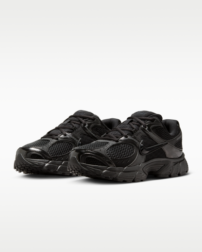Nike V5 RNR Women's Shoes with Reflective Design Accents - Black/Anthracite/Black - View 5