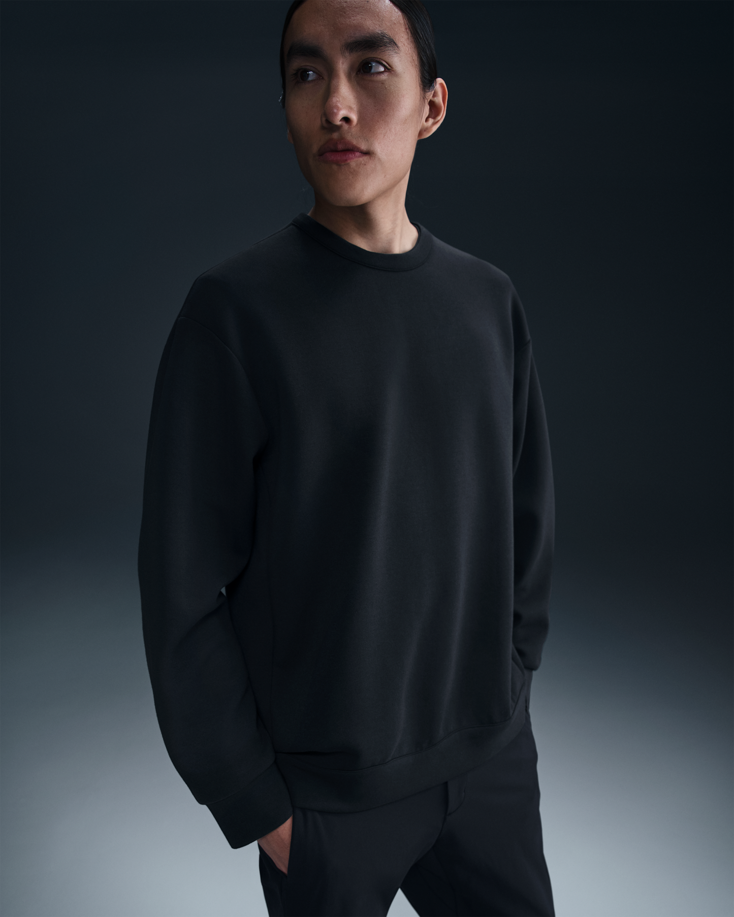 Nike 24.7 ImpossiblySoft Men's Dri-FIT Crew - Black/Dark Smoke Grey - View 1