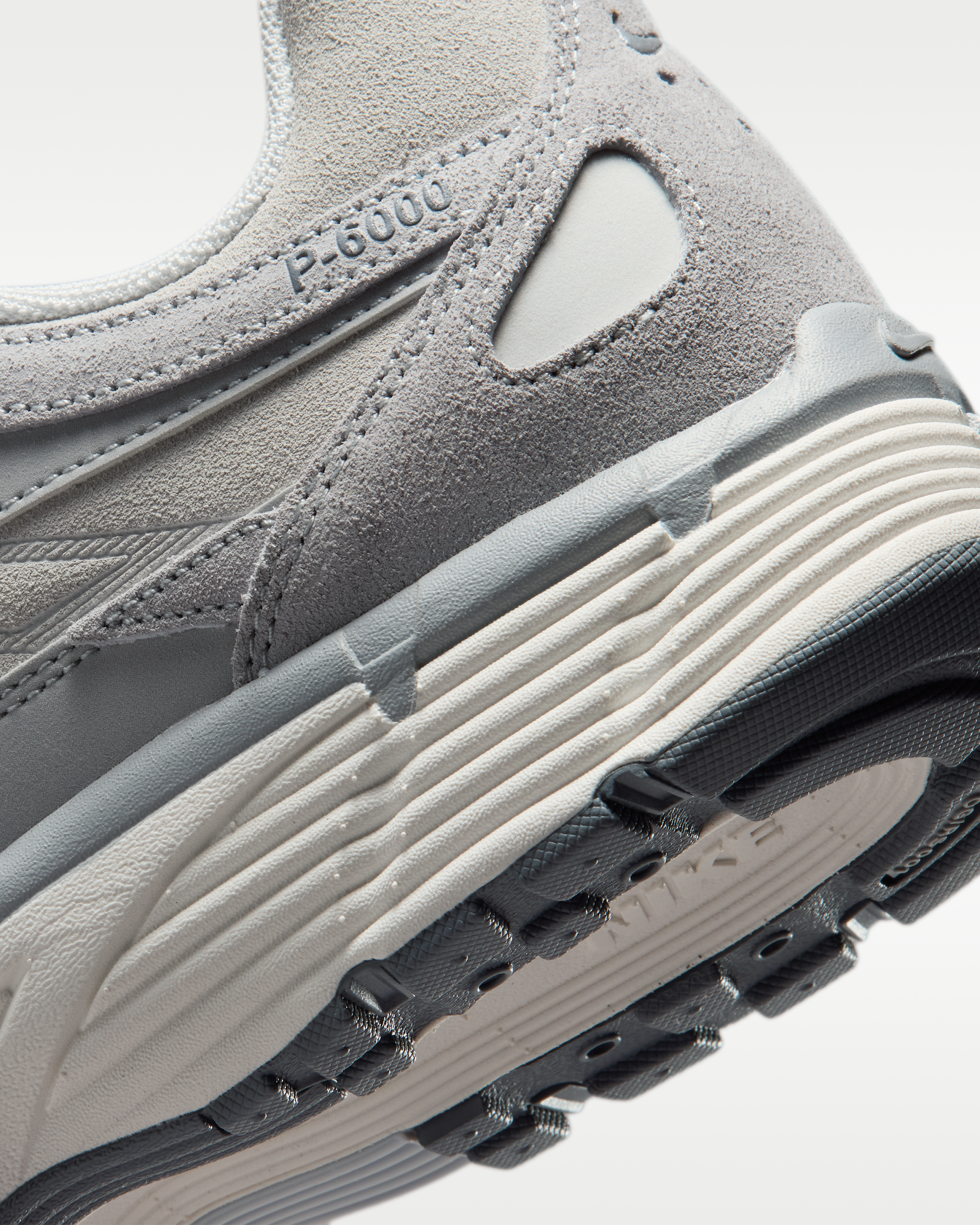 Nike P-6000 SE Shoes - Pure Platinum/Wolf Grey/Summit White/Cool Grey - View 8