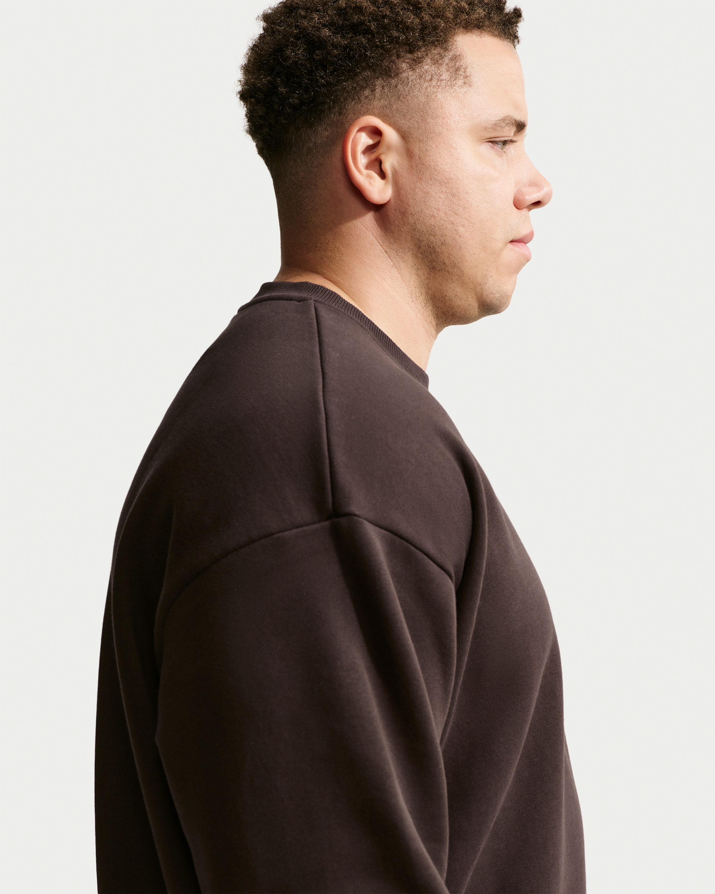 Nike Solo Fleece Men's Crew-Neck Sweatshirt - Velvet Brown/Sail - View 8