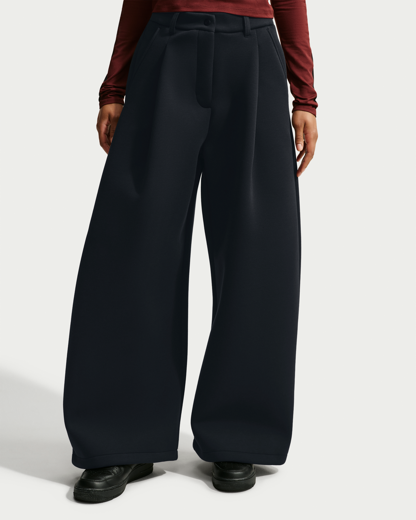Nike Article Fleece Women's Oversized Mid-Rise Wide-Leg Trousers - Black/Ice Silver/Black - View 2
