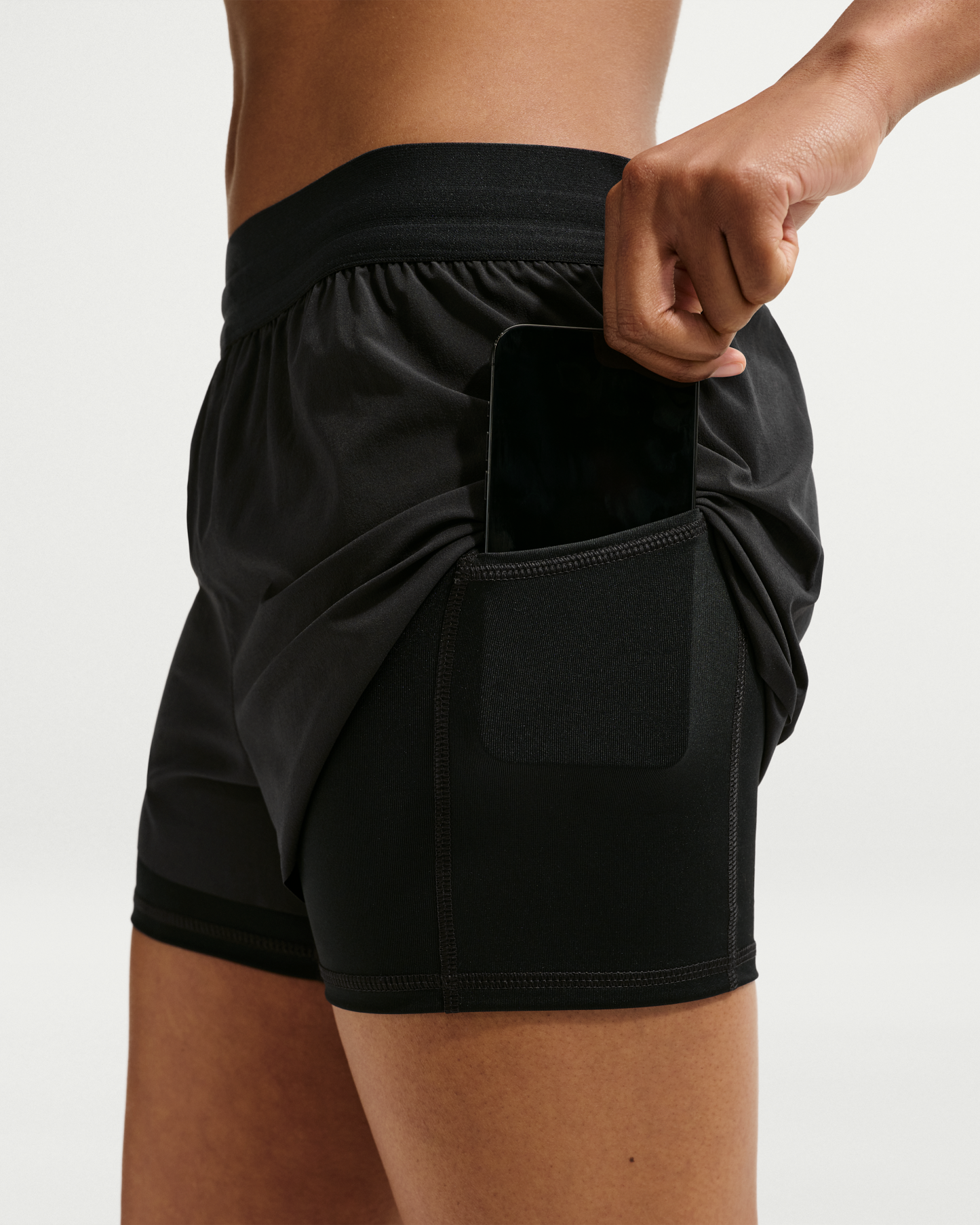 Nike Swift Women's Dri-FIT Mid-Rise 2-in-1 Running Shorts - Black - View 6