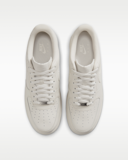 Nike Air Force 1 '07 Men's Shoes - Light Bone/Metallic Silver/Light Bone - View 4