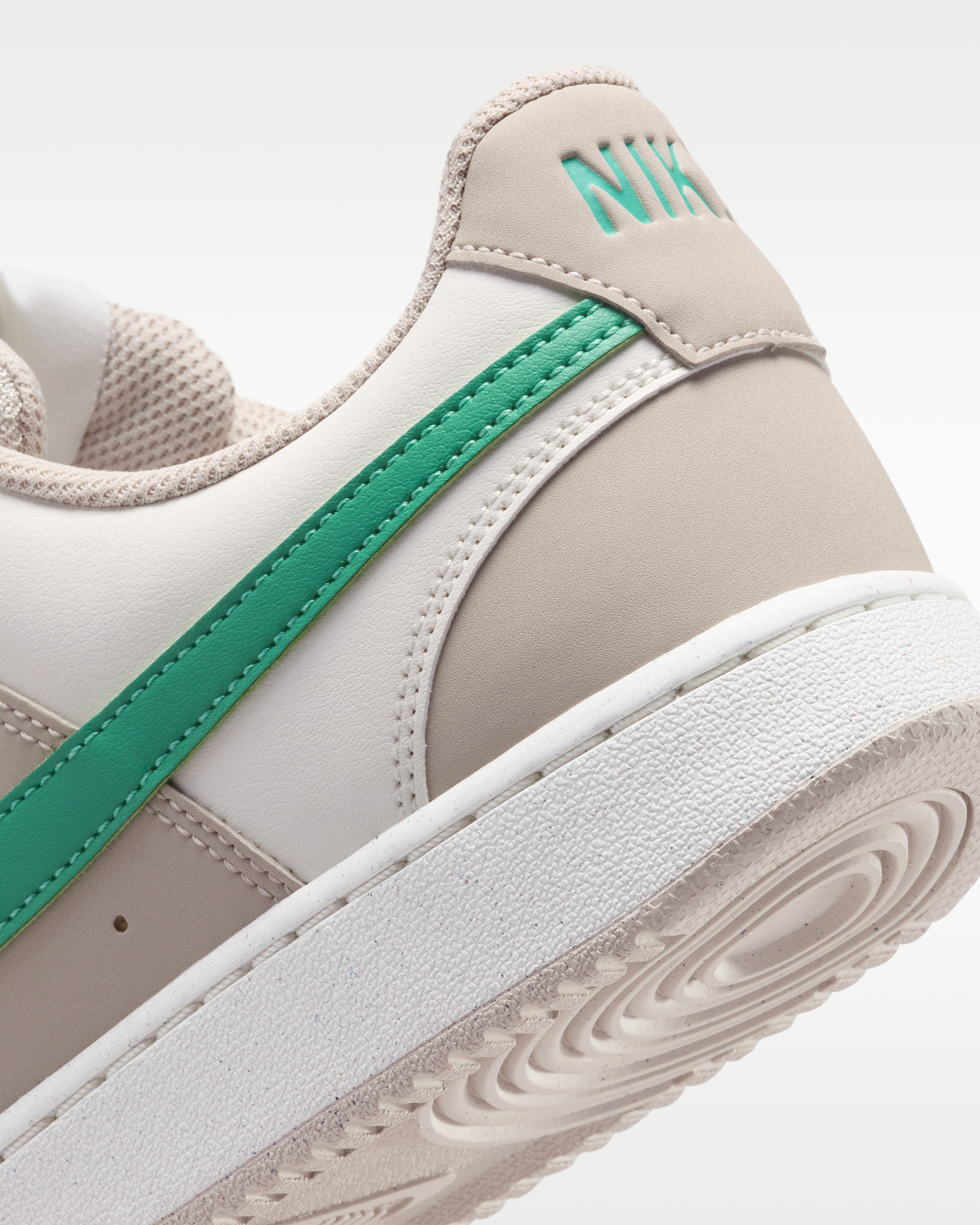 Nike Court Vision Low Men's Shoes - Sail/Cream II/Emerald Green - View 8