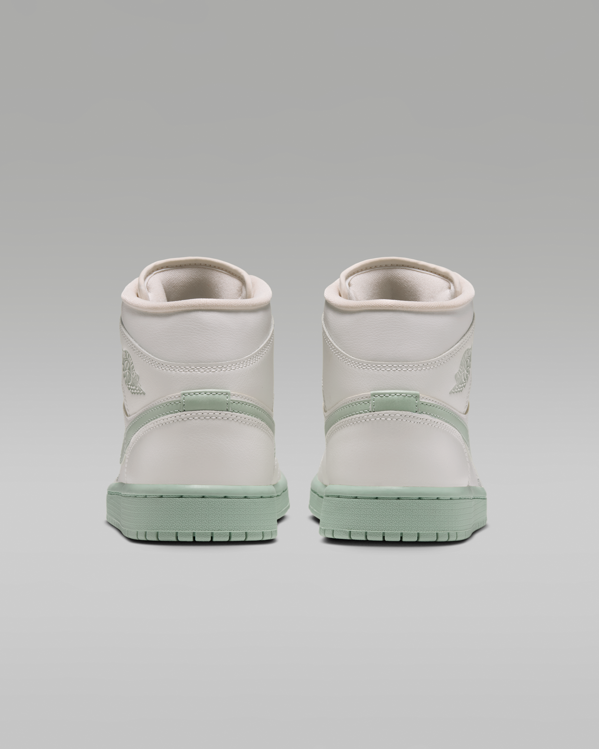 Air Jordan 1 Mid Women's Shoes - Sail/Pistachio Frost - View 6