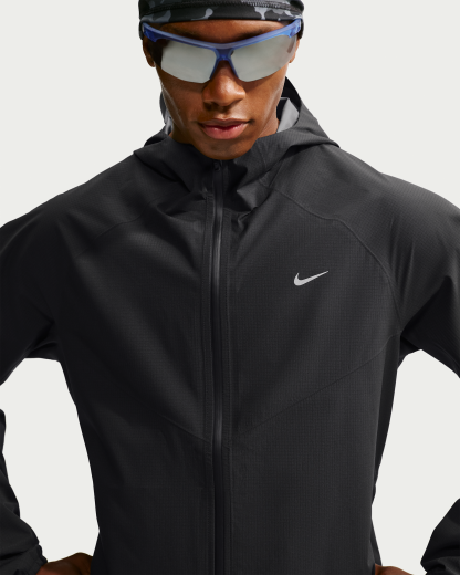 Nike Stride Men's Storm-FIT ADV Waterproof Running Jacket - Black - View 3