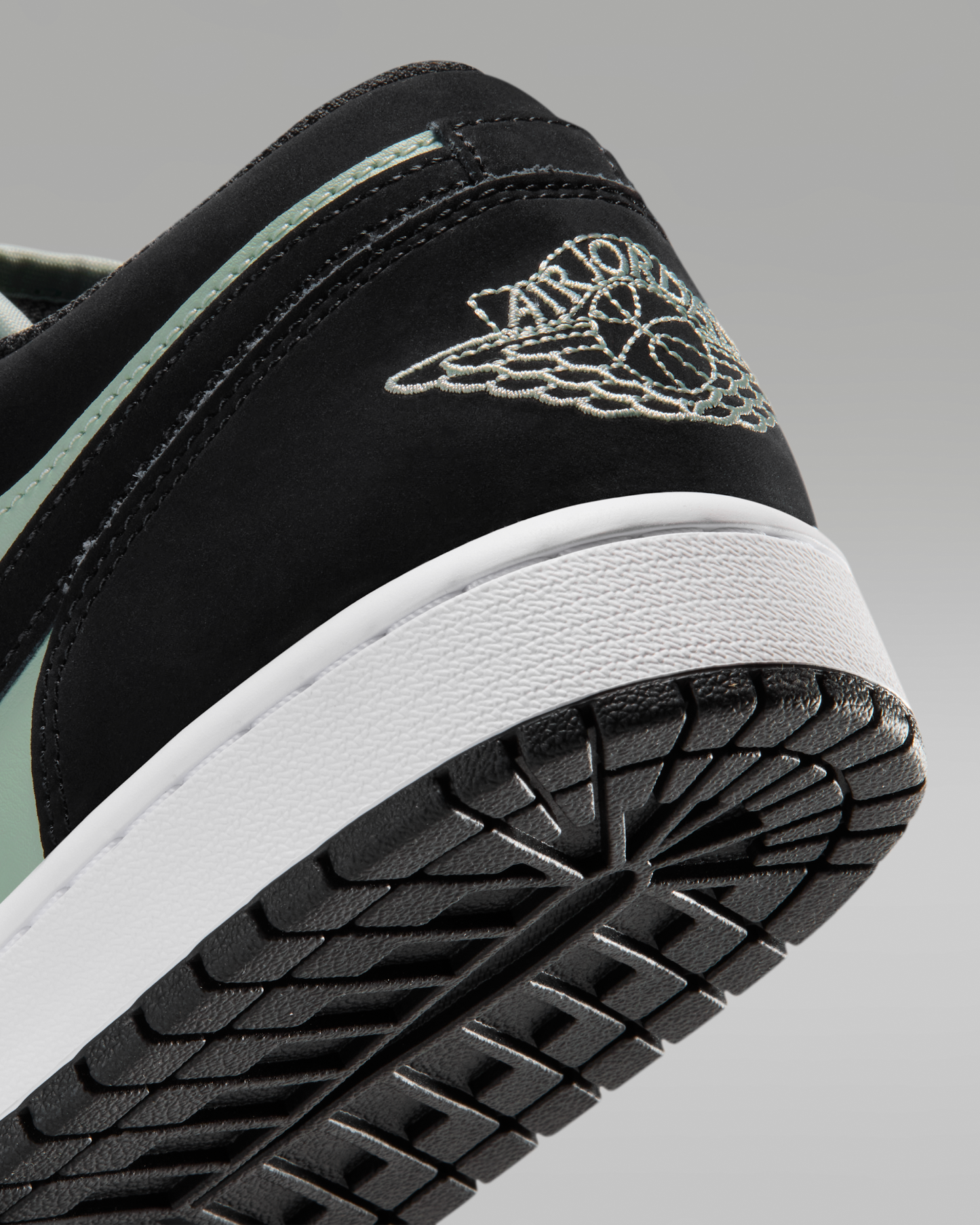Air Jordan 1 Low Men's Shoes - Black/White/Pistachio Frost - View 8