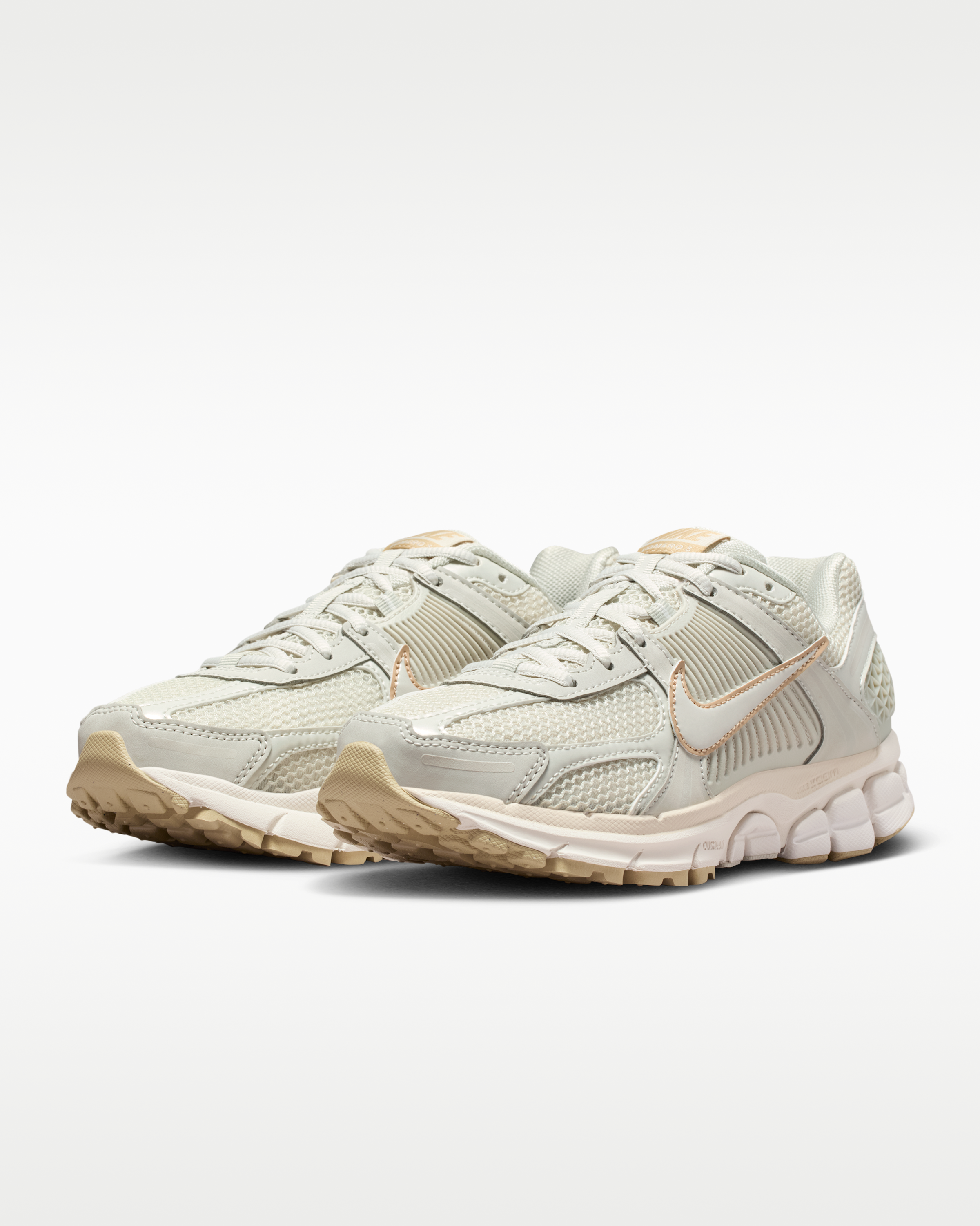 Nike Zoom Vomero 5 Women's Shoes with Reflective Design Accents - Light Bone/Phantom/Light Orewood Brown/Light Bone - View 5