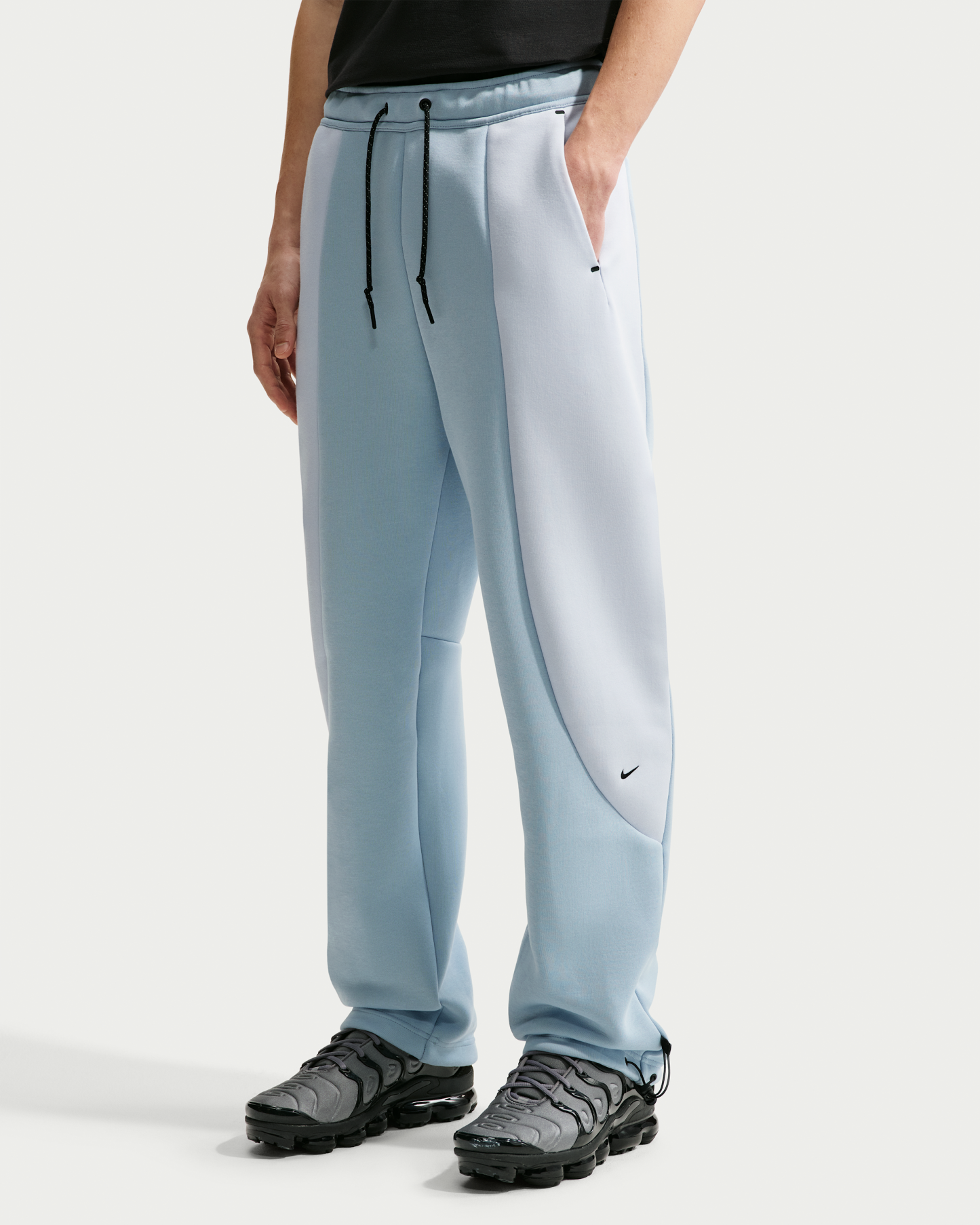 Nike Tech Men's Colour-Block Open-Hem Fleece Trousers - Light Armoury Blue/Football Grey/Black - View 2