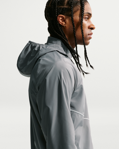 Nike Miler Men's Repel UV Protection Hooded Running Jacket - Smoke Grey/Smoke Grey - View 6