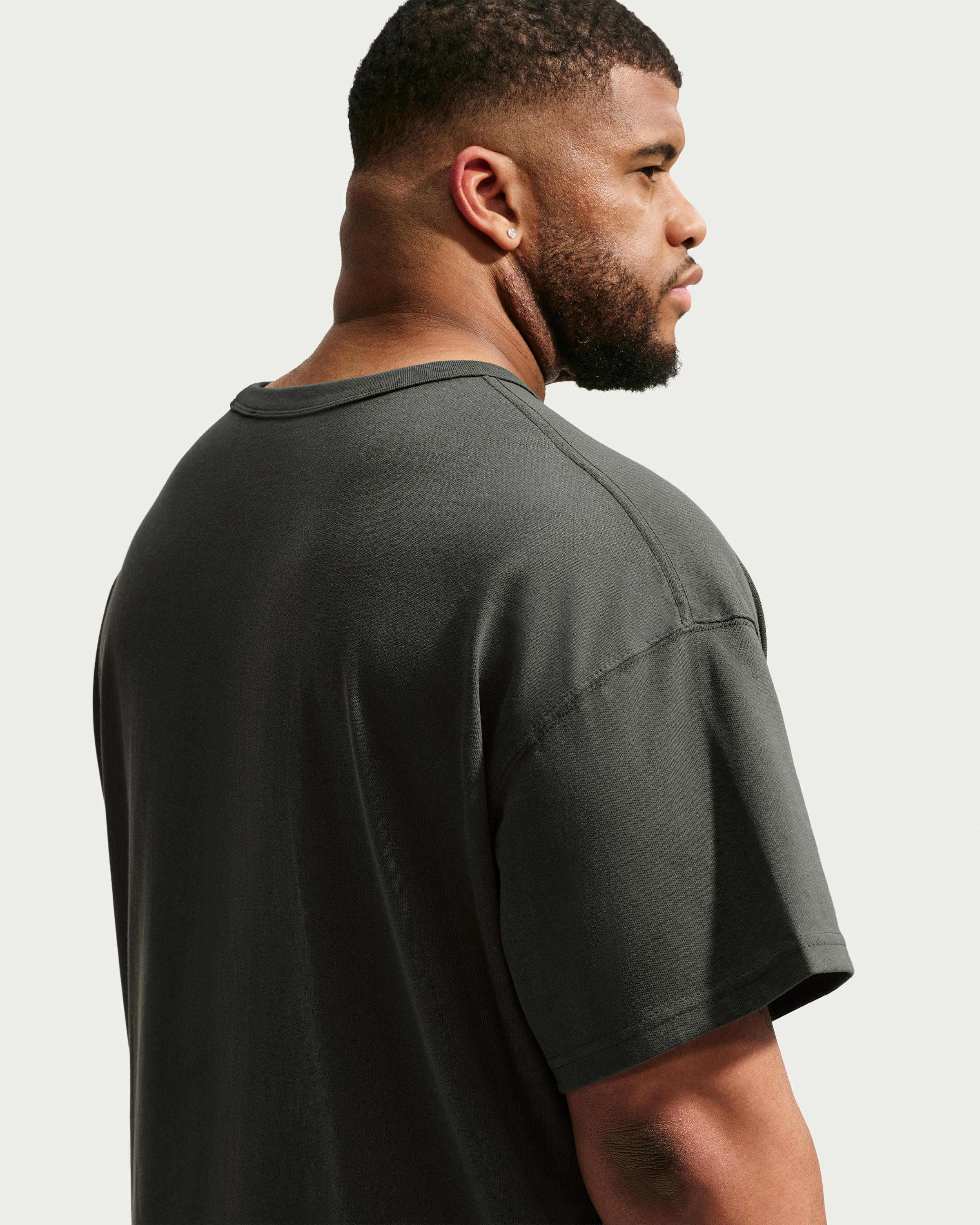 Nike Sportswear Premium Essentials Men's T-Shirt - Newsprint - View 7
