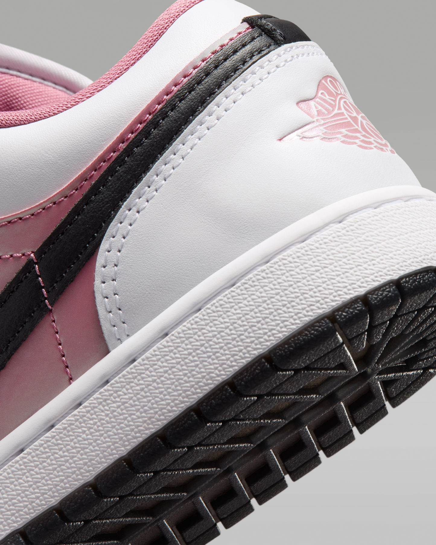 Air Jordan 1 Low SE Women's Shoes - White/Black/Desert Berry - View 8