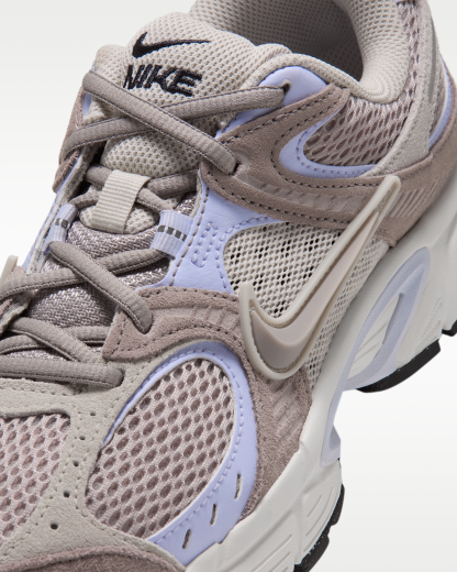 Nike V5 RNR Suede Women's Shoes - Enigma Stone/Light Bone/Palest Purple/College Grey - View 7