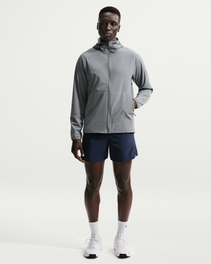 Nike Unlimited Men's Repel Hooded Versatile Jacket - Smoke Grey/Black/Smoke Grey - View 4