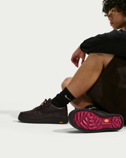 Air Force 1 GORE-TEX Vibram® Men's Waterproof Shoes - Baroque Brown/Speed Yellow/University Red/Shadow Brown - View 11