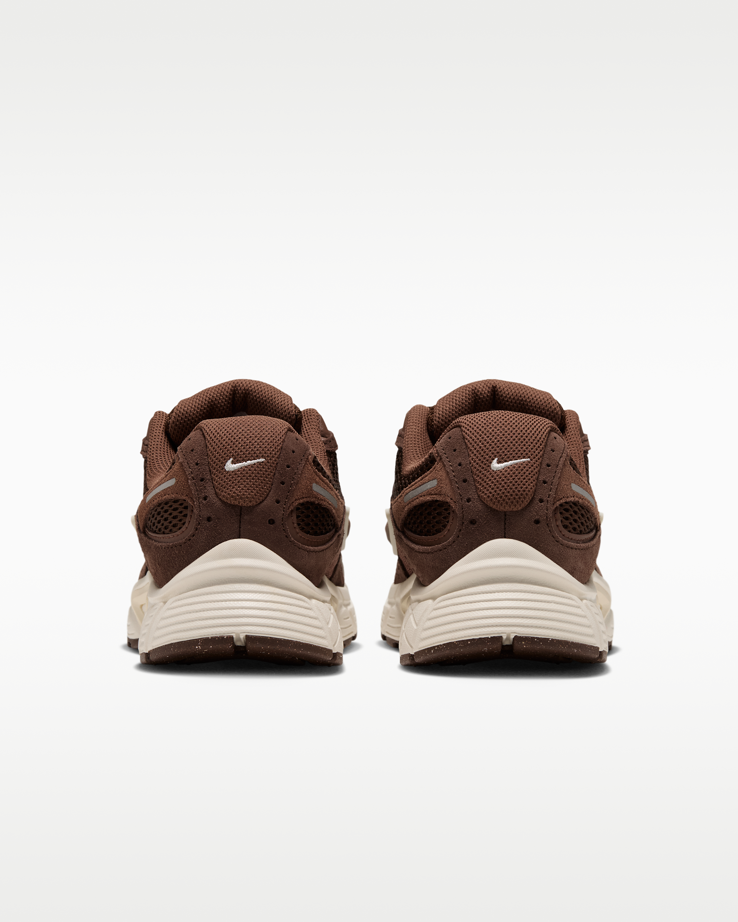 Nike V5 RNR Suede Women's Shoes - Cacao Wow/Infinite Sable/Soft Pearl/Cacao Wow - View 6