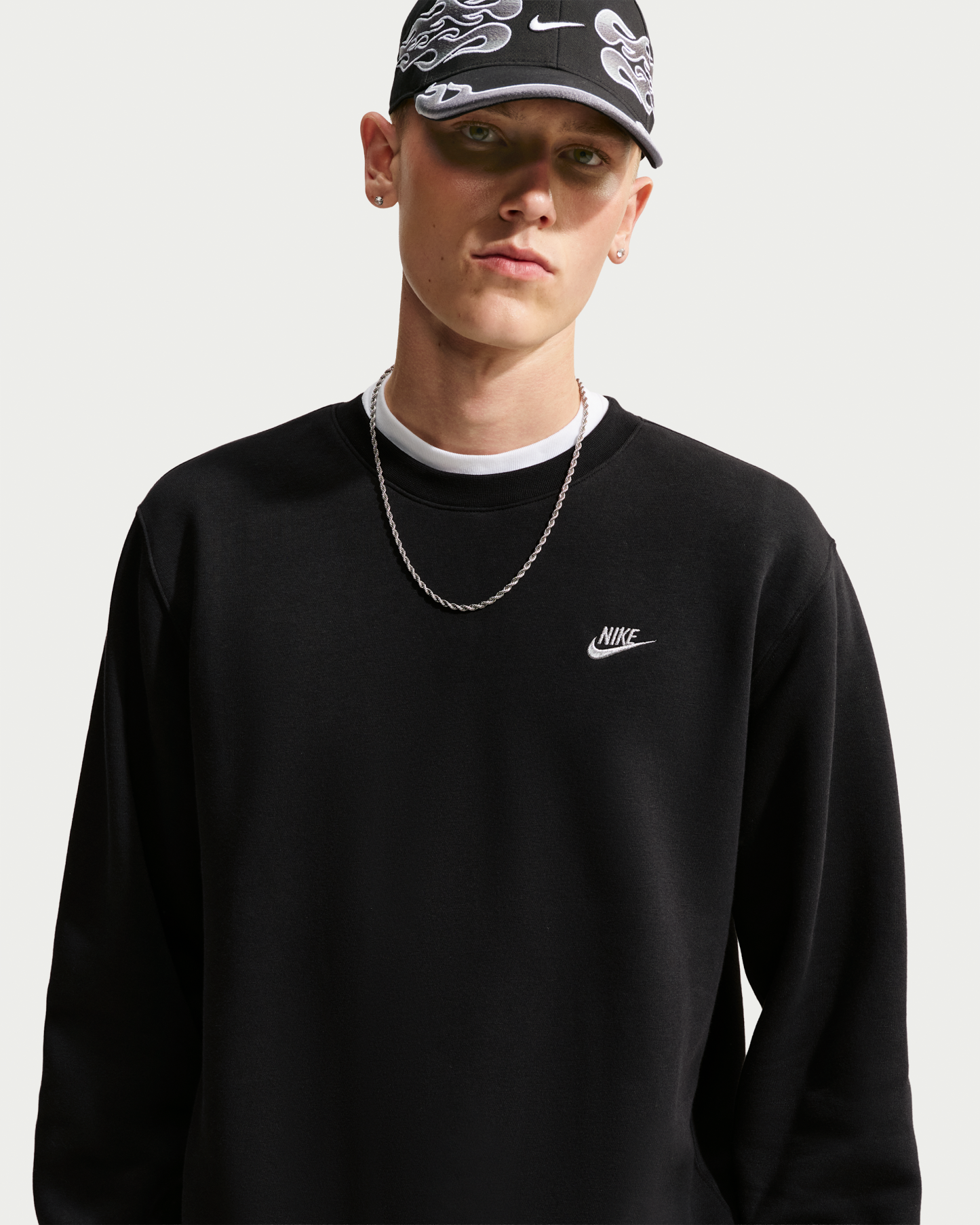 Nike Club Men's Fleece Crew - Black/Metallic Silver - View 3