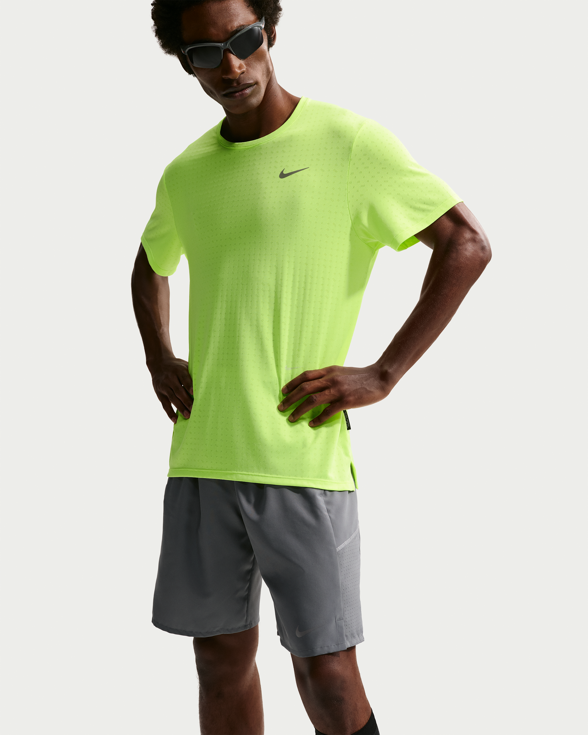 Nike Miler Men's Dri-FIT 23cm (approx.) Unlined Running Shorts - Smoke Grey/Smoke Grey - View 4