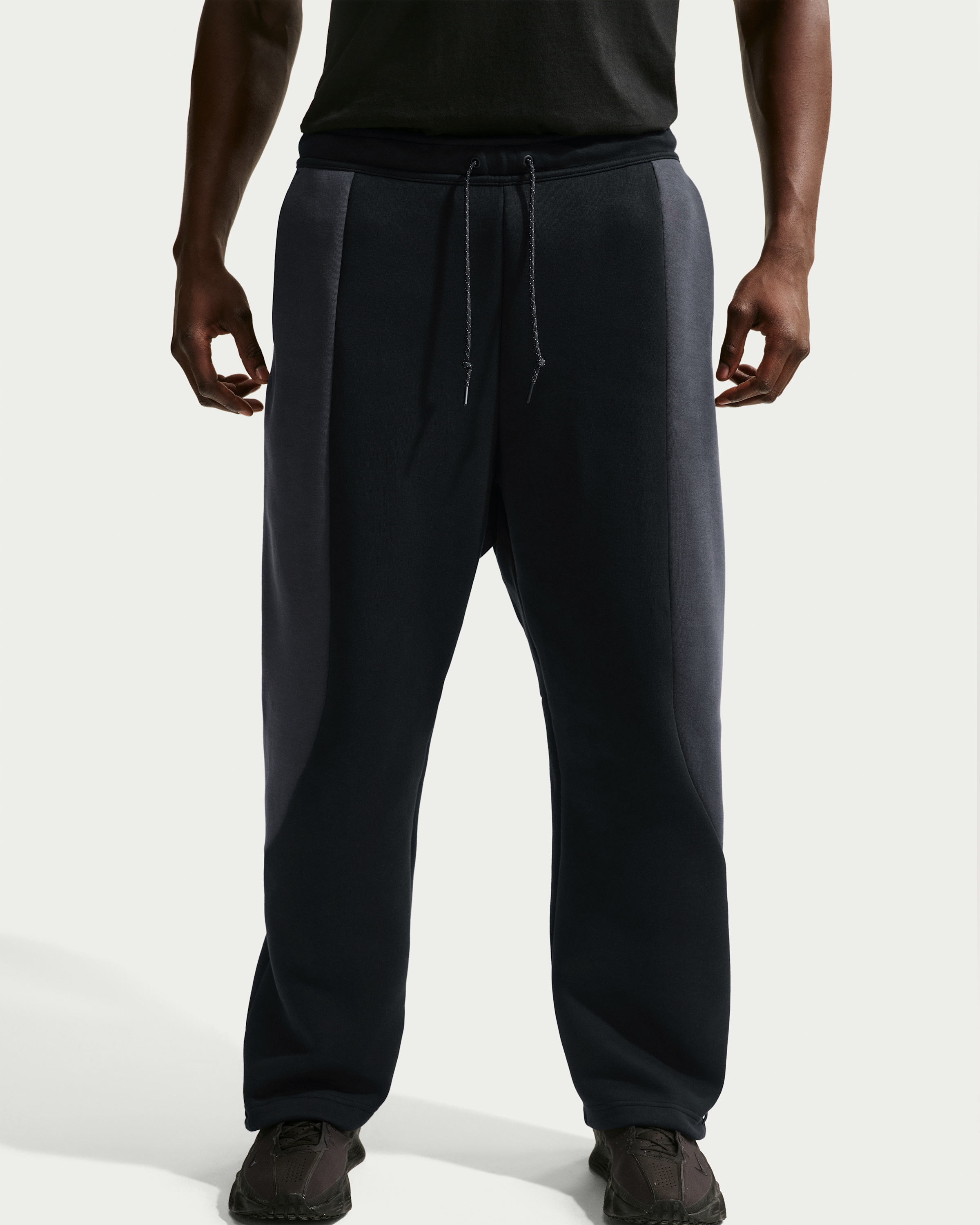 Nike Tech Men's Colour-Block Open-Hem Fleece Trousers - Black/Anthracite/Black - View 8