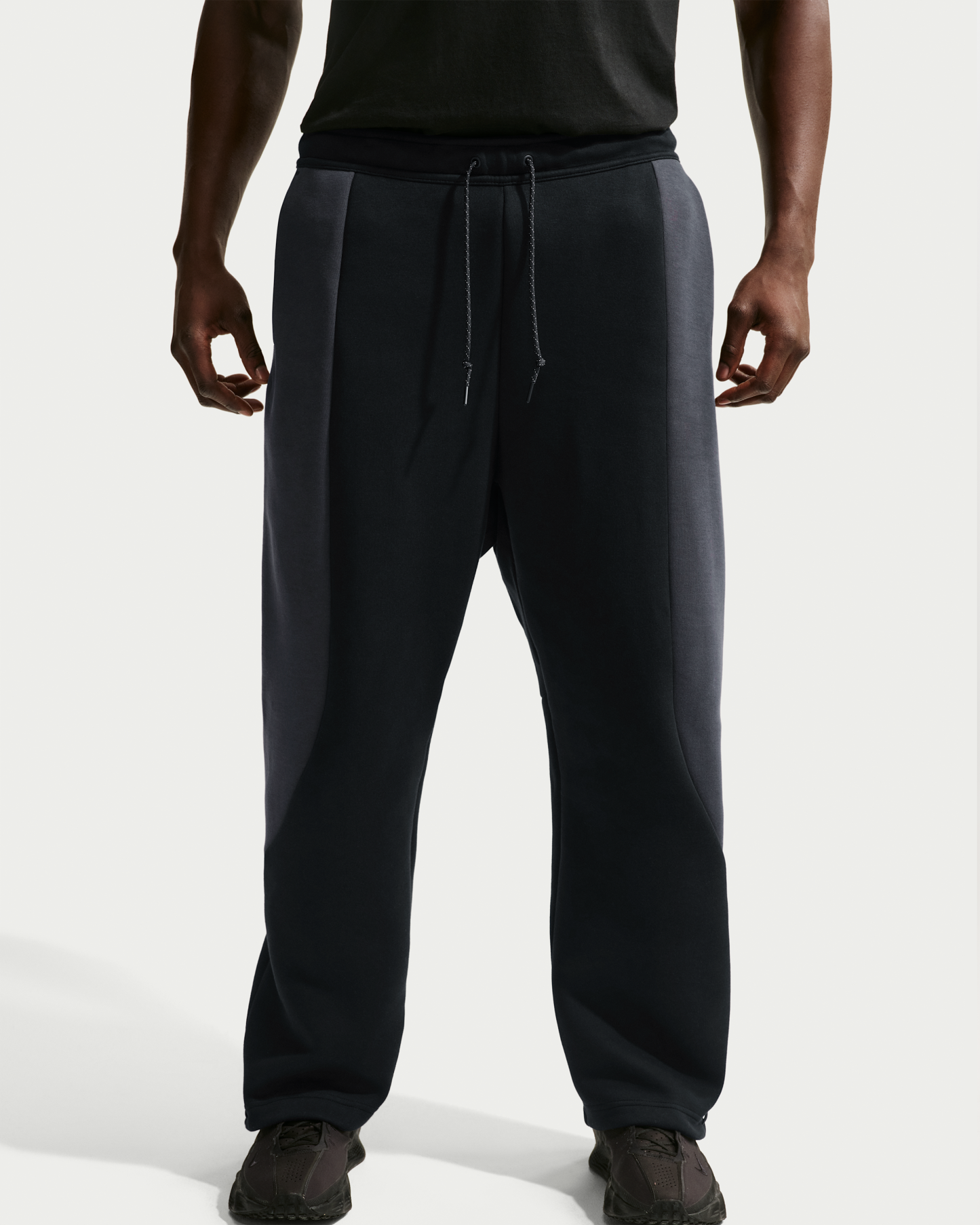 Nike Tech Men's Colour-Block Open-Hem Fleece Trousers - Black/Anthracite/Black - View 8