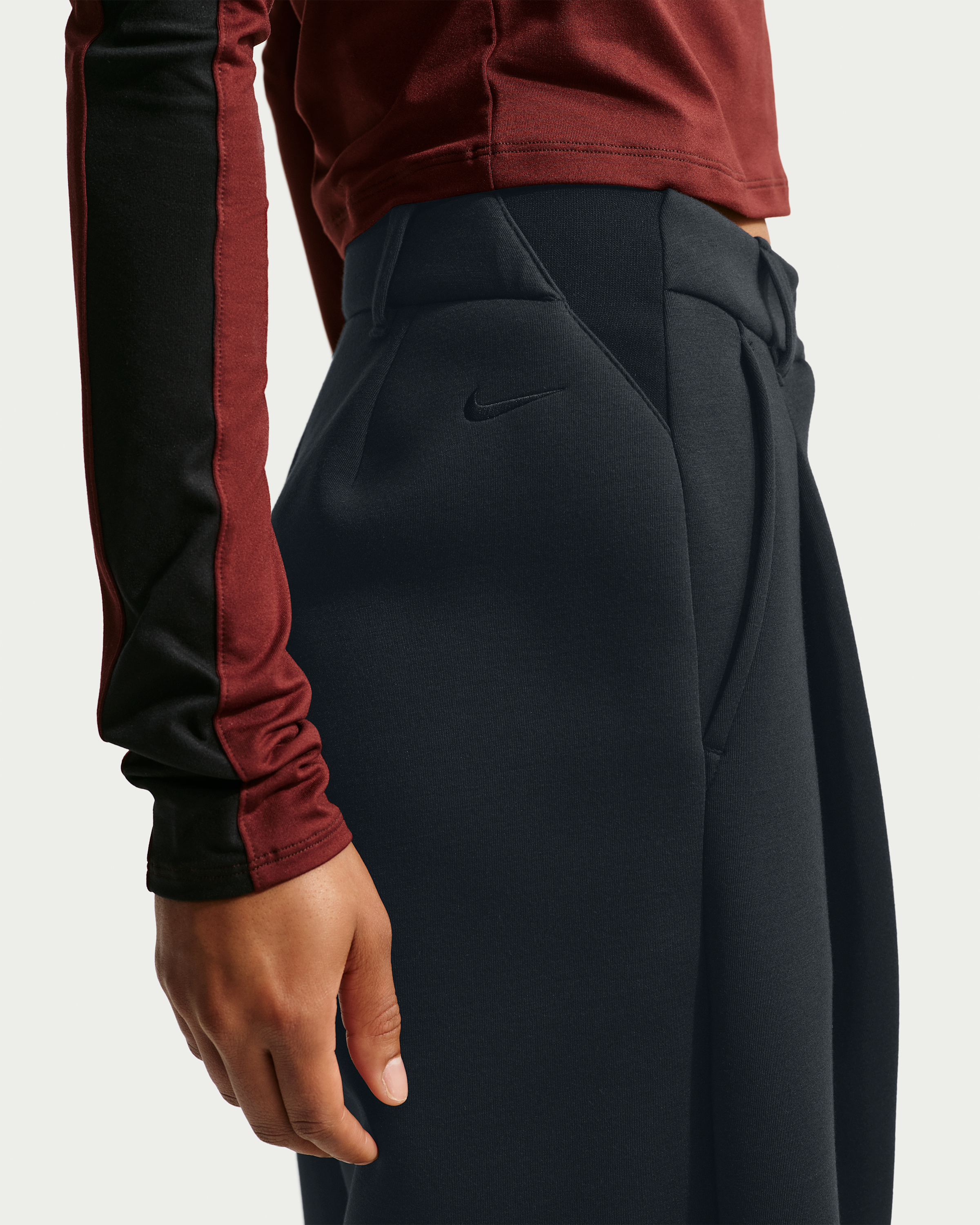 Nike Article Fleece Women's Oversized Mid-Rise Wide-Leg Trousers - Black/Ice Silver/Black - View 3