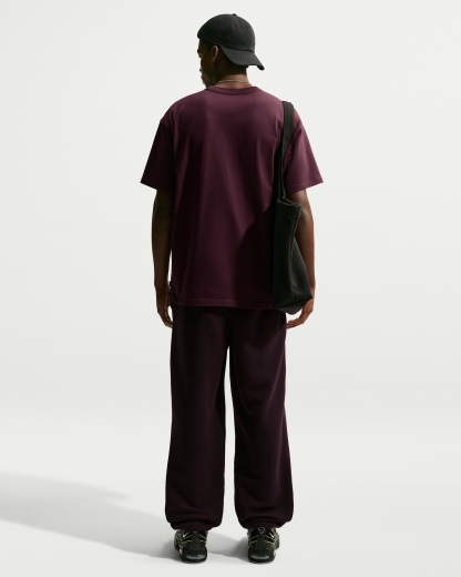Nike Sportswear Premium Essentials Men's T-Shirt - Burgundy Crush - View 5