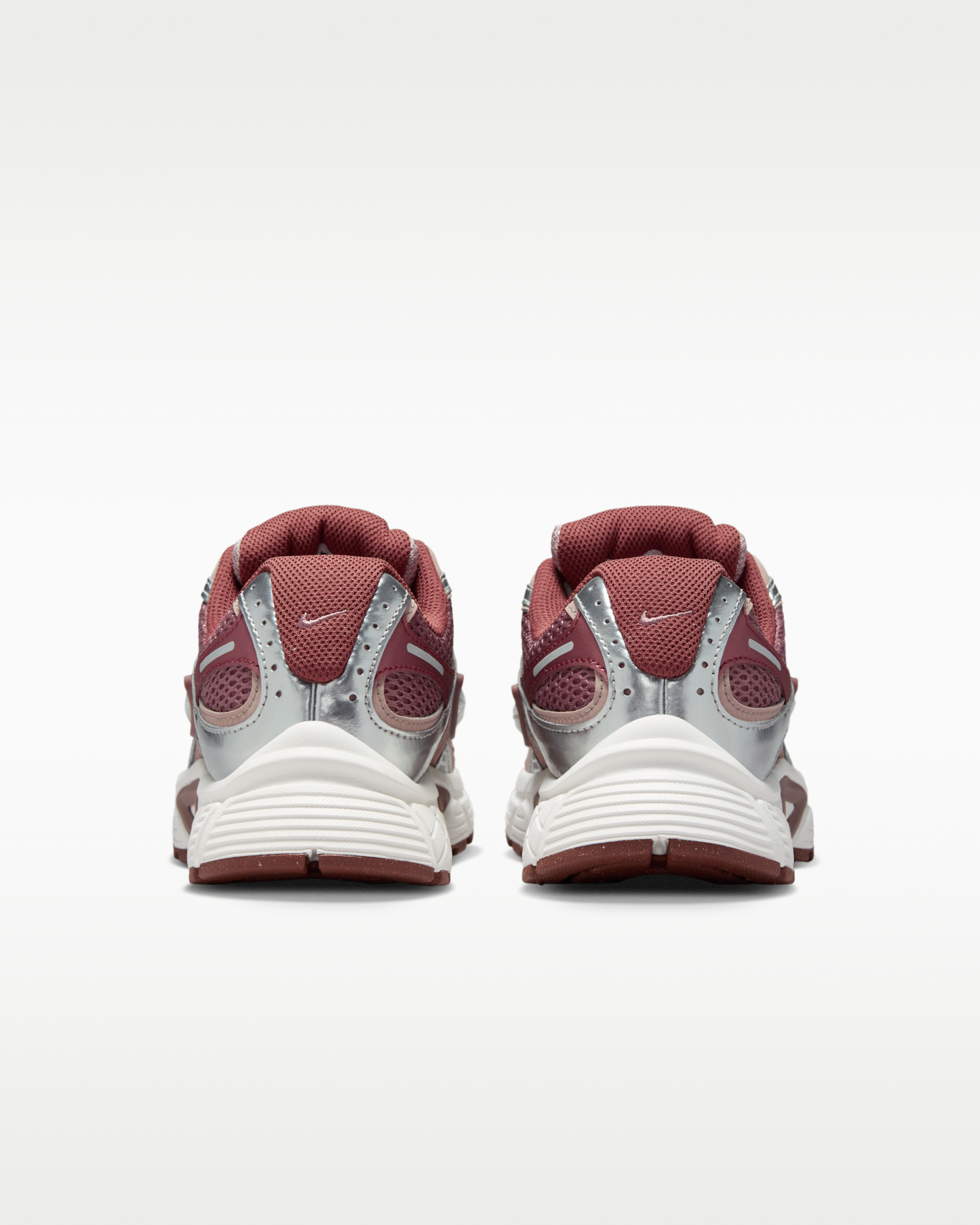 Nike V5 RNR Women's Shoes with Reflective Design Accents - Smokey Mauve/Red Sepia/Malt/Metallic Silver - View 6