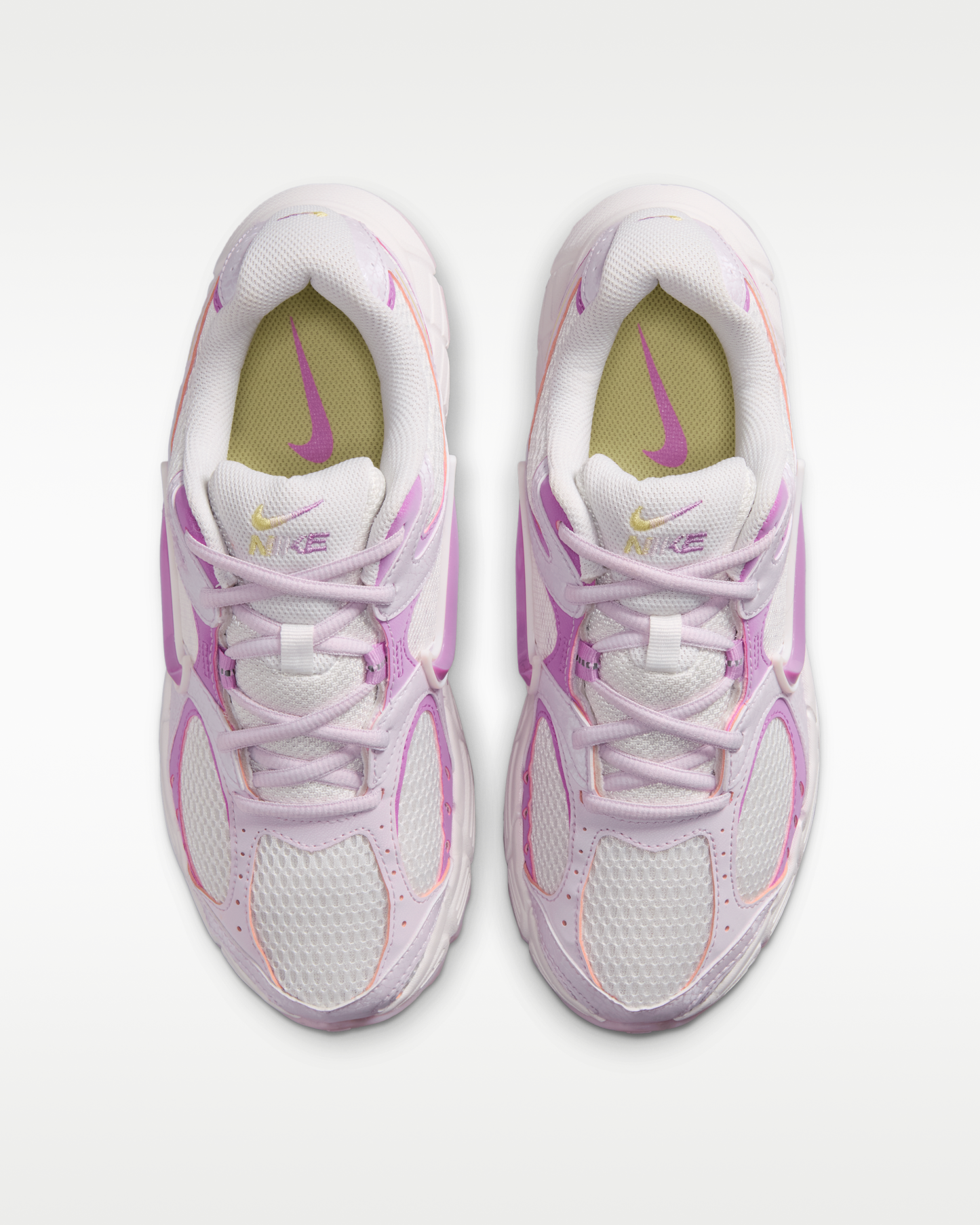 Nike V5 RNR Women's Shoes - Summit White/Bleached Lilac/Soft Yellow/Light Magenta - View 4
