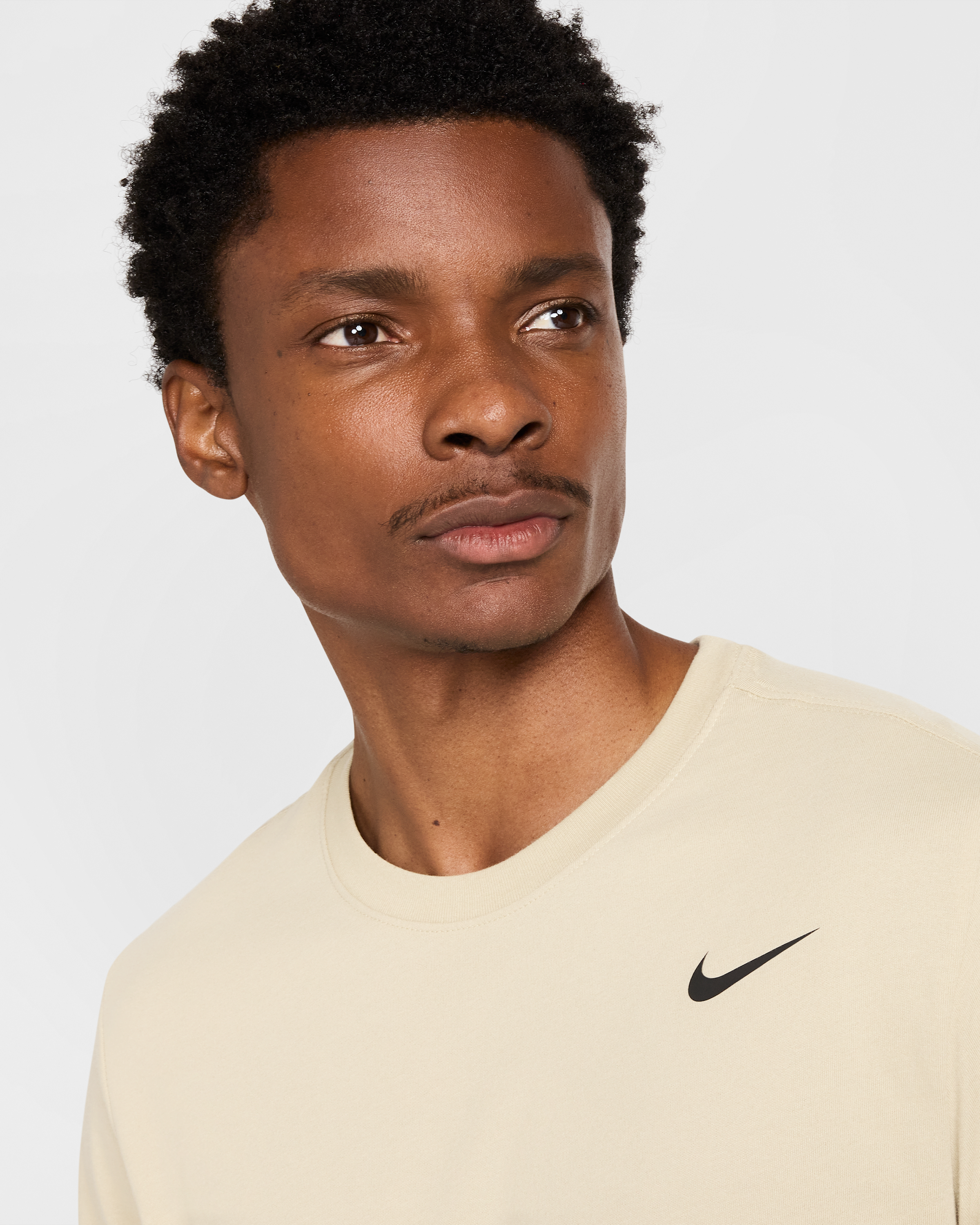 Nike Dri-FIT Men's Fitness T-Shirt - Desert Khaki/Black - View 3