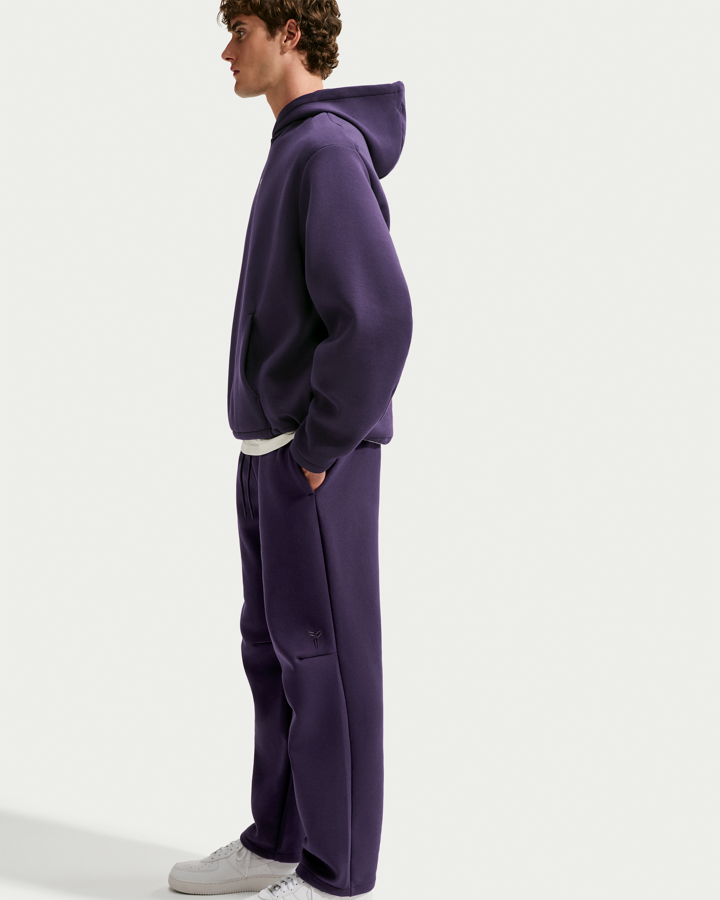 Kobe Men's Dri-FIT Fleece Basketball Trousers - Purple Dynasty/Purple Dynasty - View 4