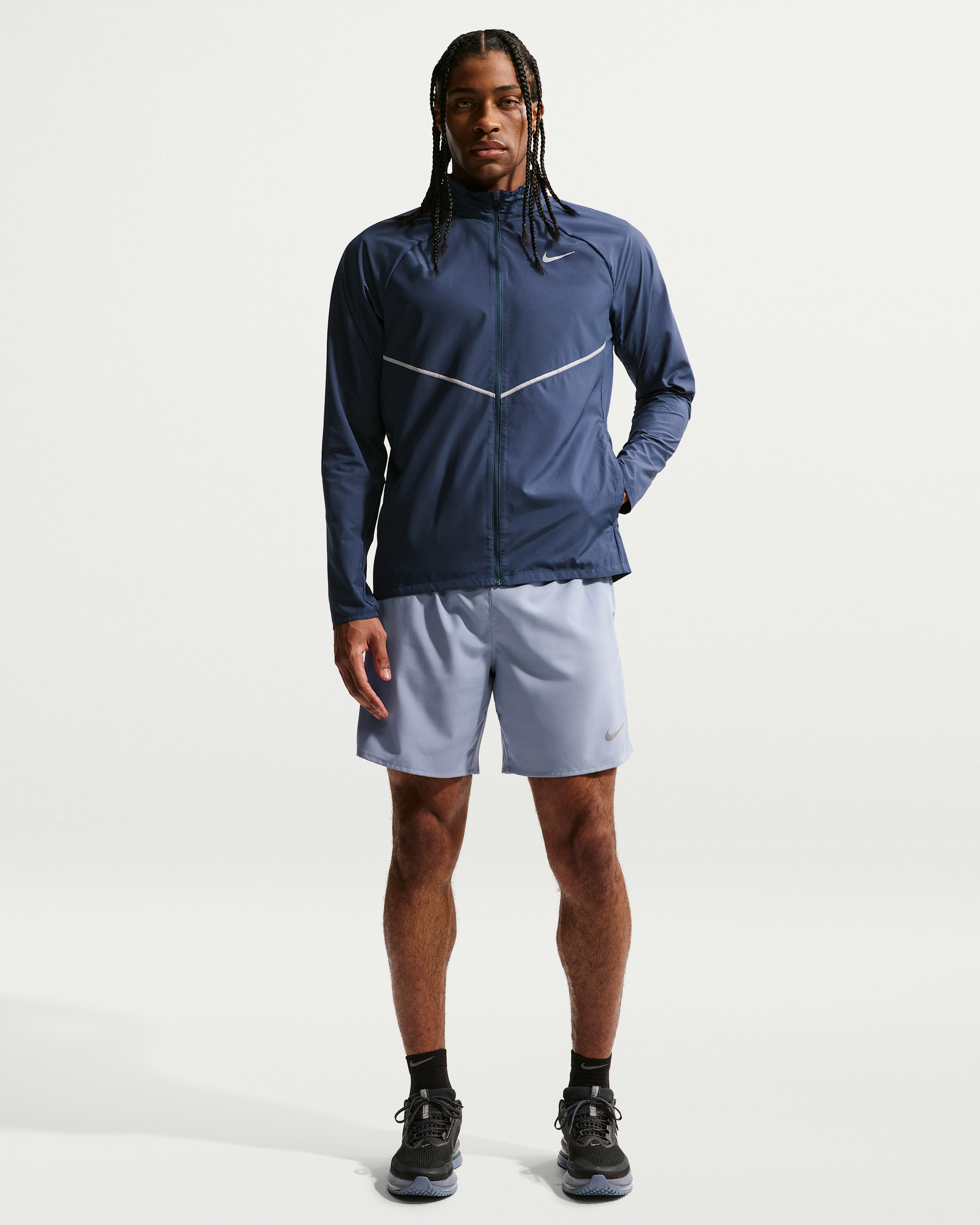 Nike Miler Men's Repel UV Protection Hooded Running Jacket - Midnight Navy/Midnight Navy - View 4